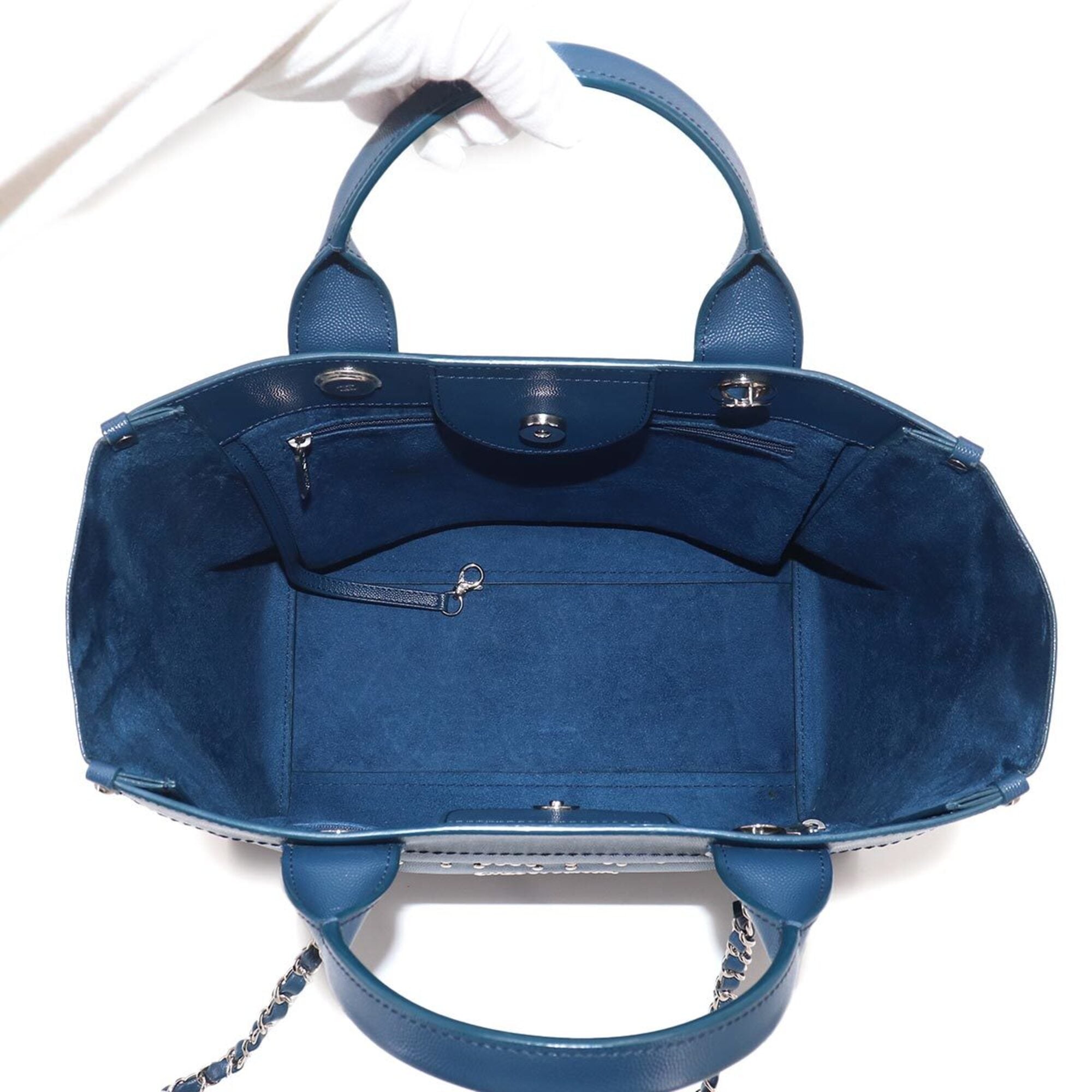Chanel Navy Leather Handbag Tote Bag (Pre-Owned)