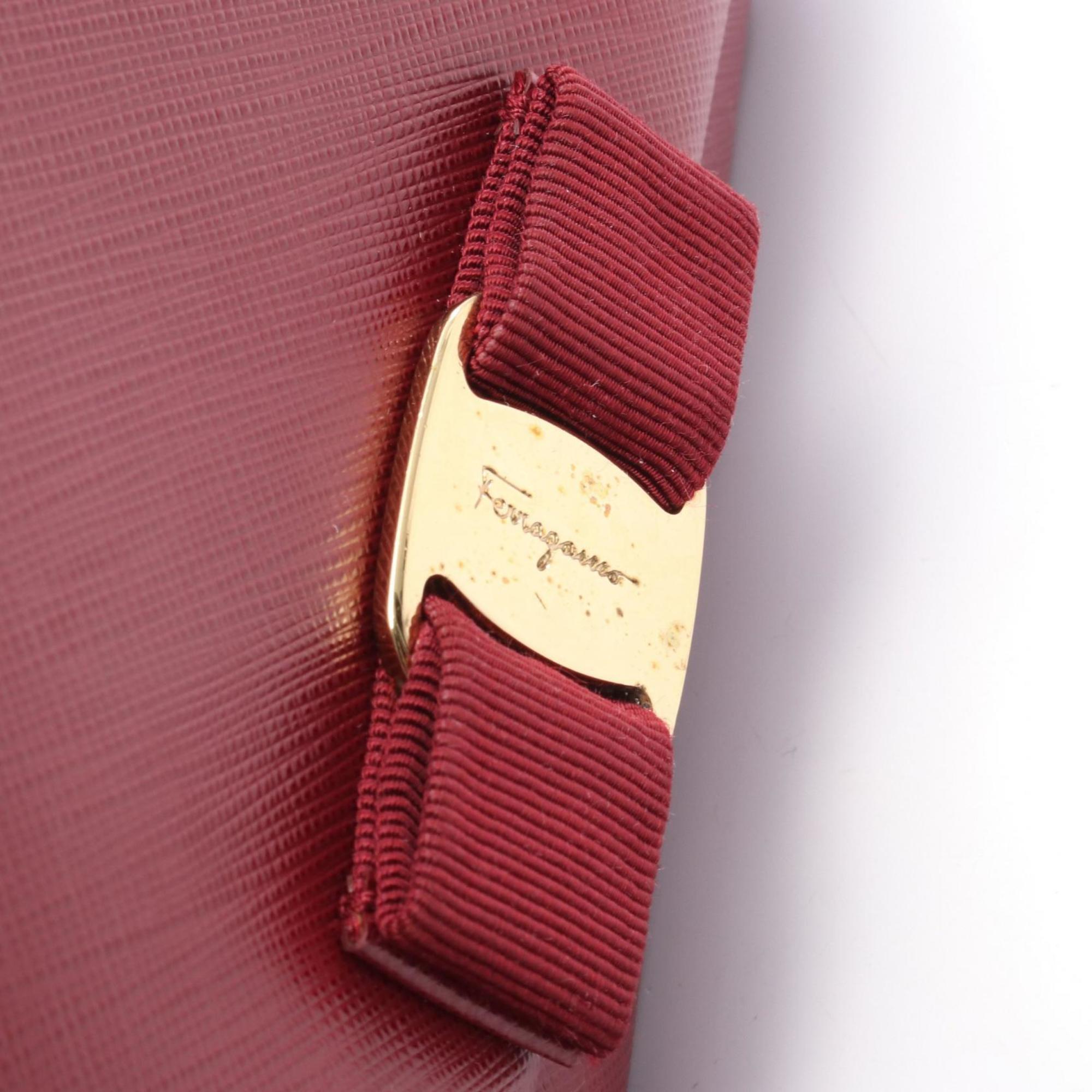 Salvatore Ferragamo Red Color Leather Shoulder Bag (Pre-Owned)
