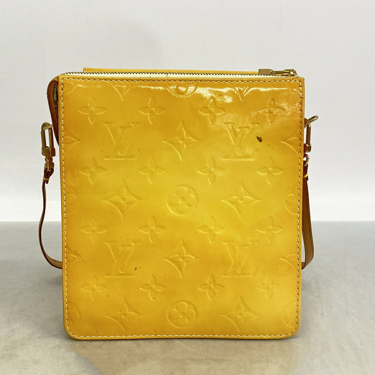 Louis Vuitton Lime Yellow Handbag (Pre-Owned)