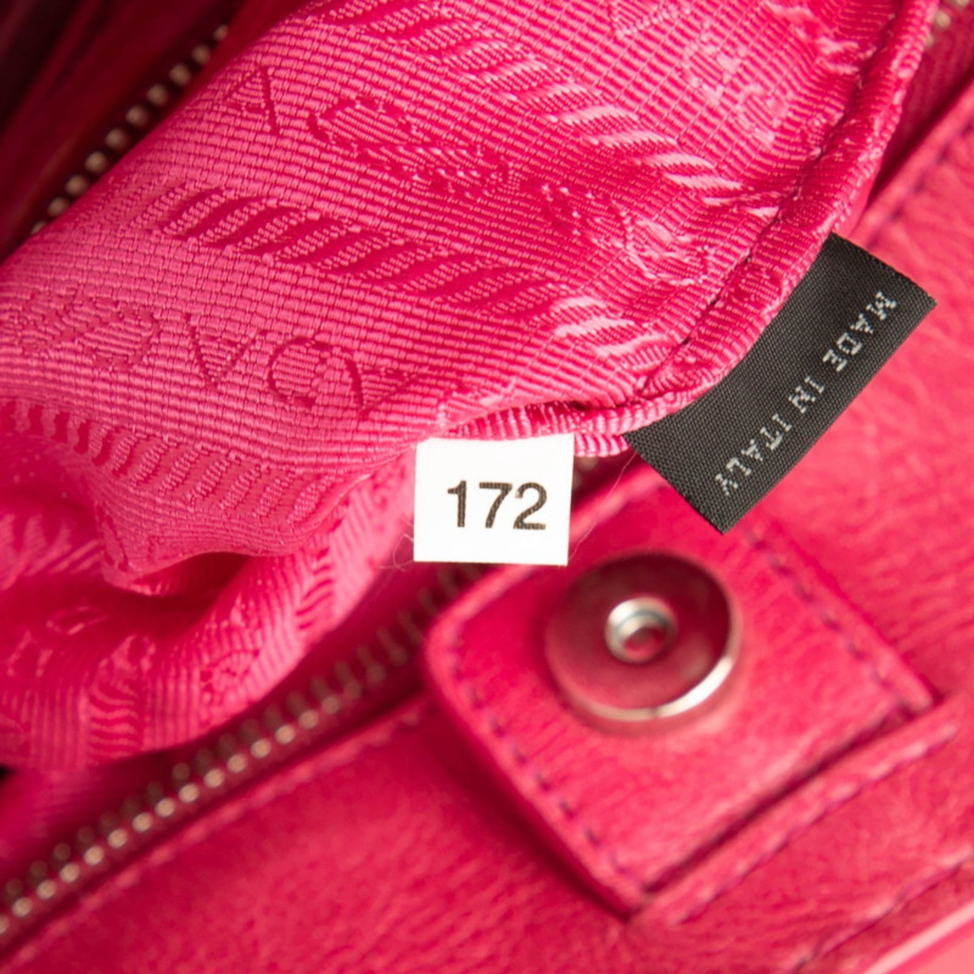 Prada Pink Leather Handbag Shoulder Bag (Pre-Owned)