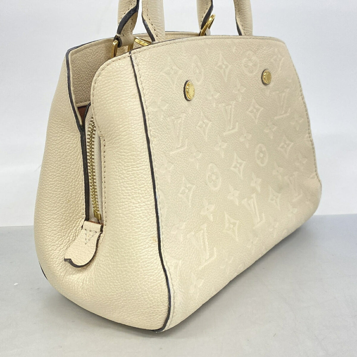 Louis Vuitton Cream Handbag (Pre-Owned)