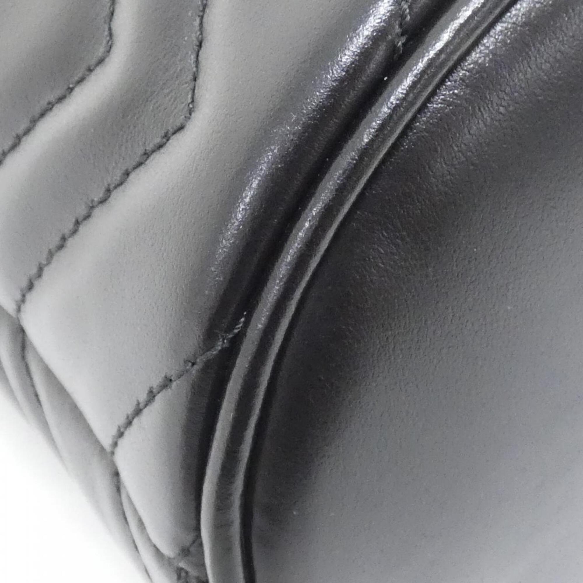 Gucci Black Quilting Leather Shoulder Bag (Pre-Owned)