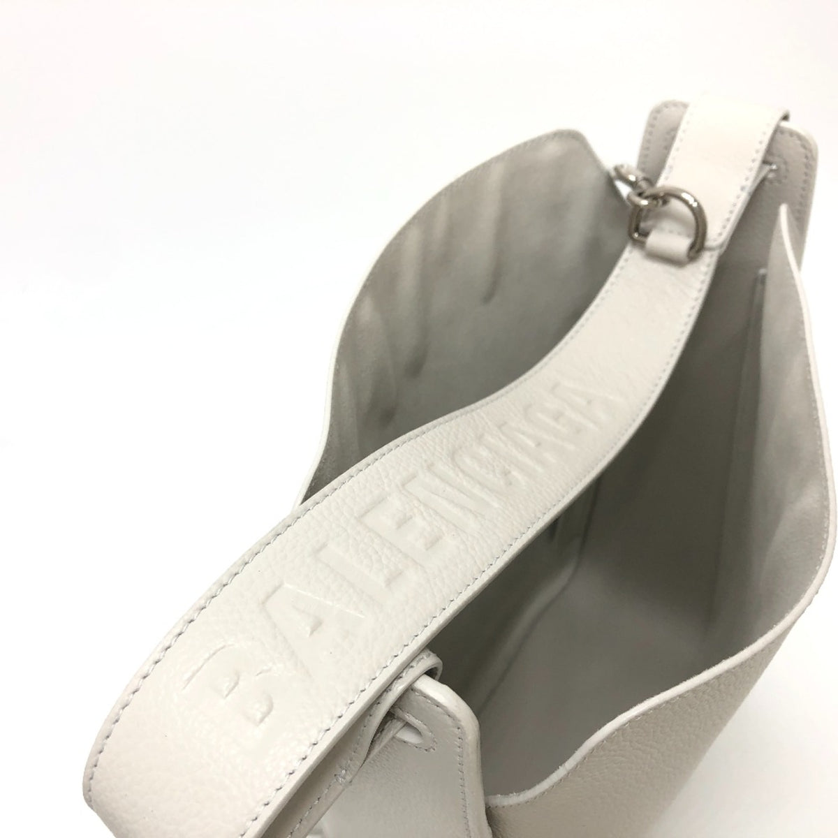 Balenciaga White Leather Shoulder Bag (Pre-Owned)