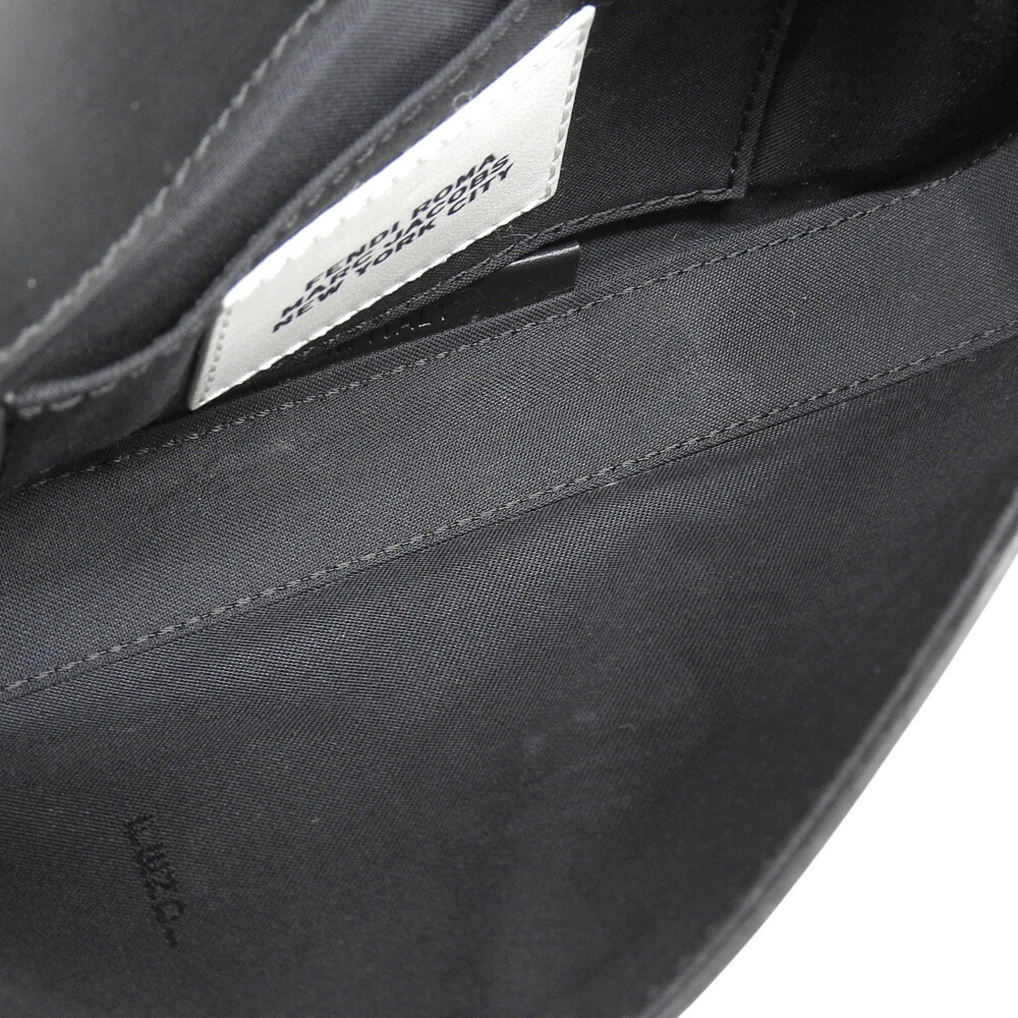 Fendi Black White Leather Pouch (Pre-Owned)