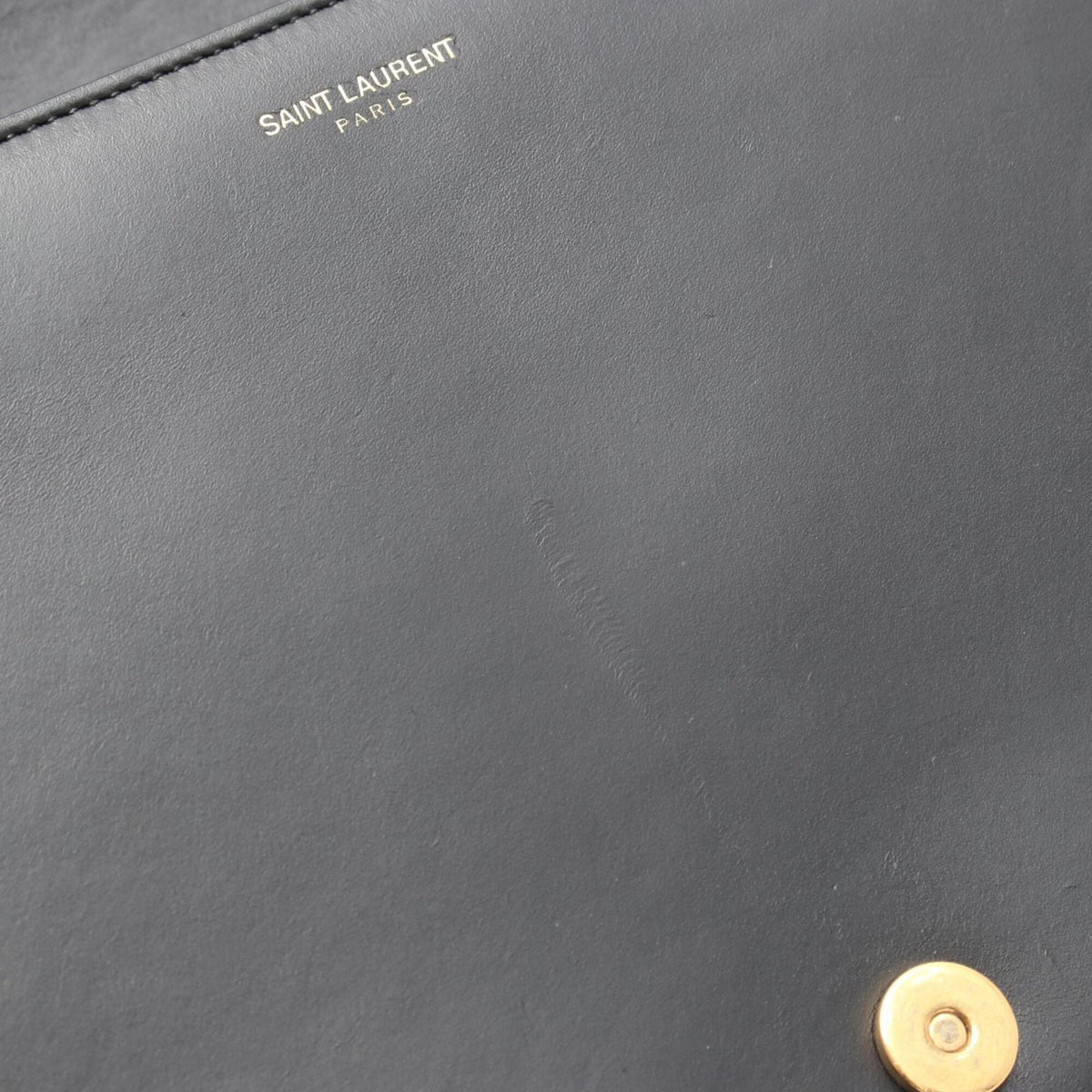 Yves Saint Laurent Black Leather Shoulder Bag (Pre-Owned)