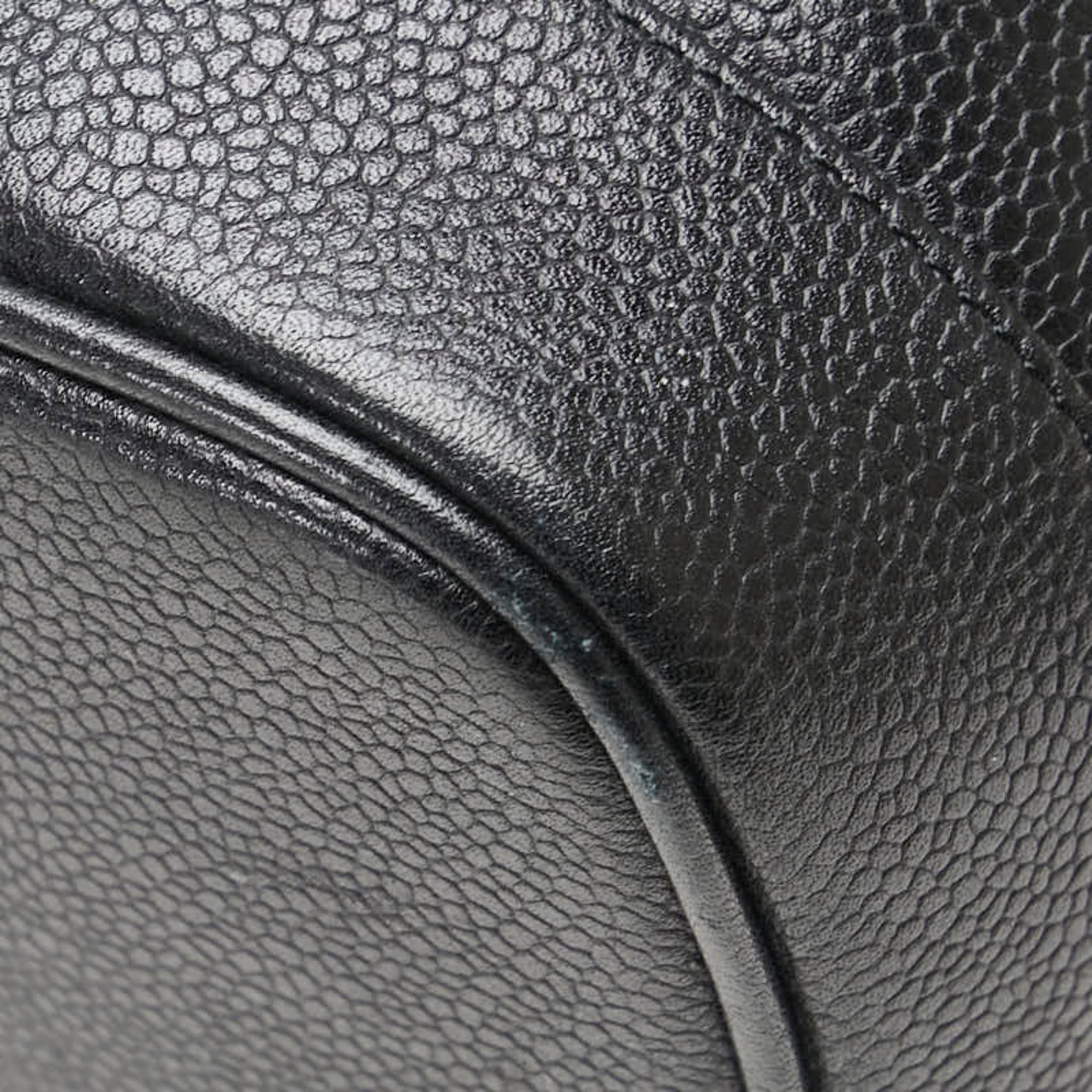 Chanel Black Grained Calfskin Vanity Bag (Pre-Owned)