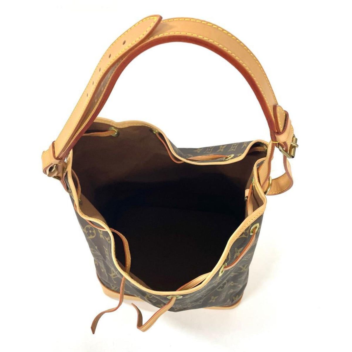 Louis Vuitton Brown Monogram Monogram Shoulder Bag (Pre-Owned)