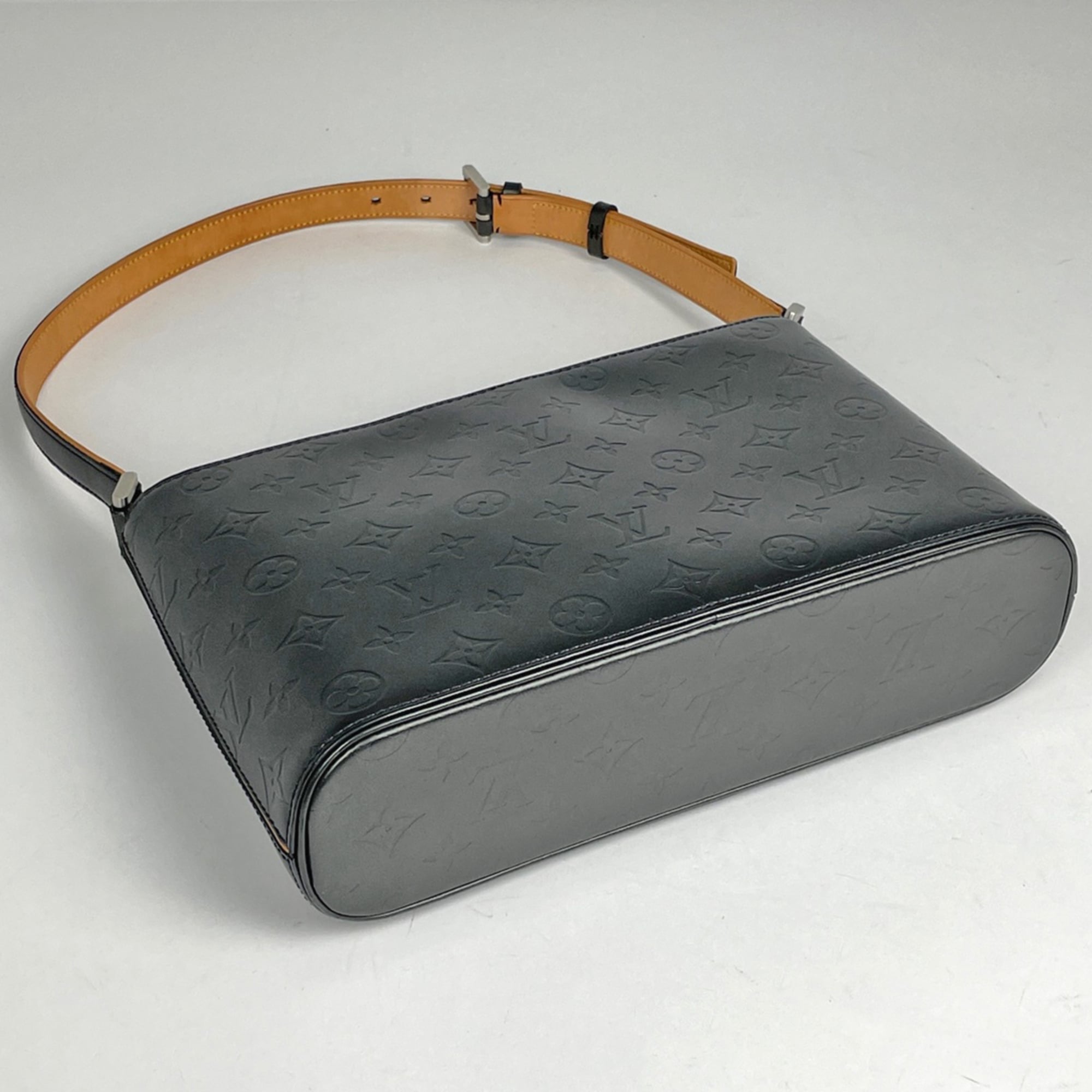 Louis Vuitton Black Noir Monogram Mat Shoulder Bag (Pre-Owned)