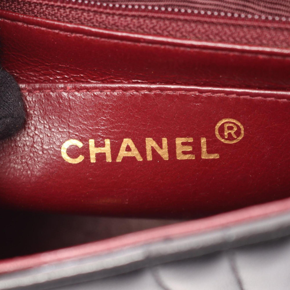 Chanel Black Leather Handbag Shoulder Bag (Pre-Owned)