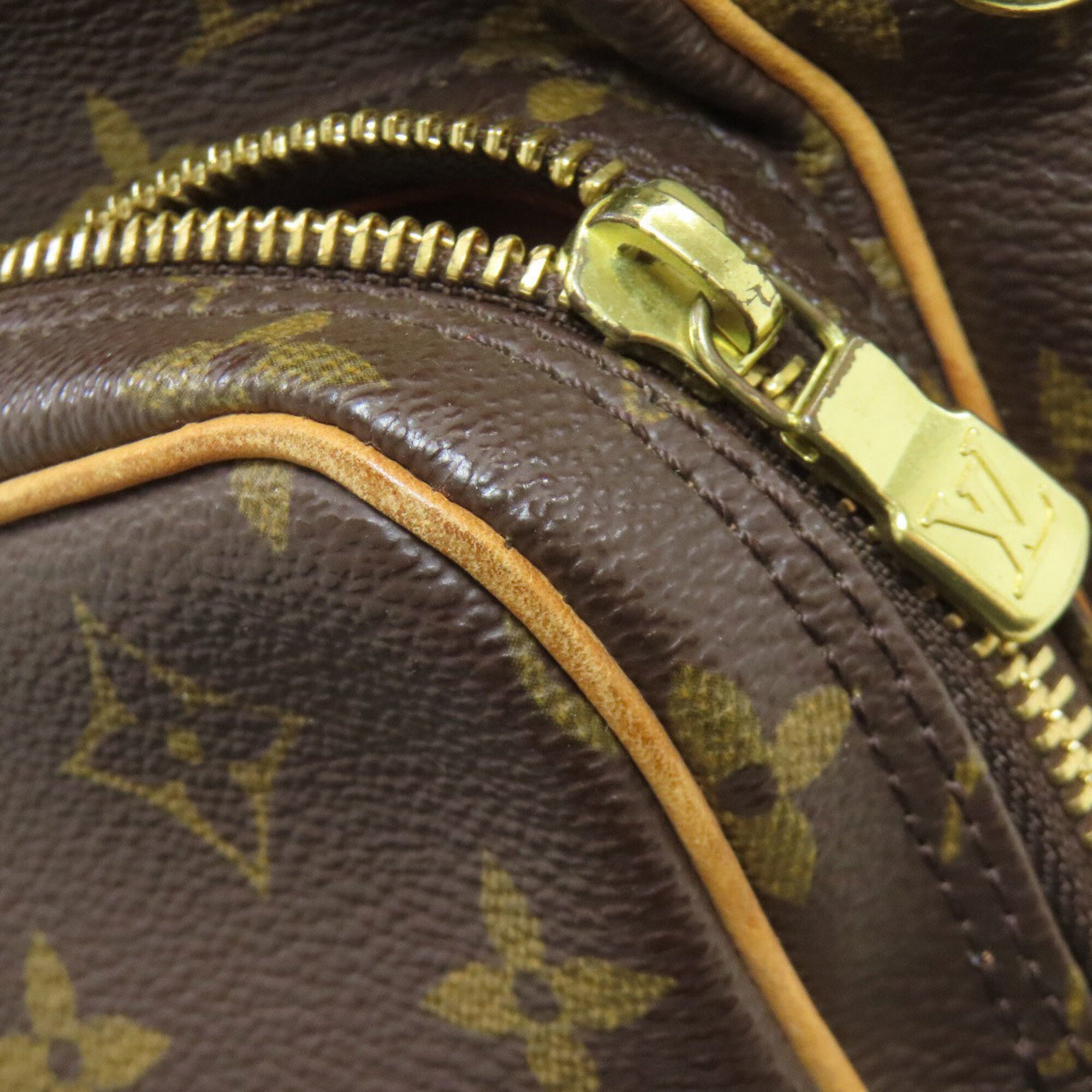 Louis Vuitton Monogram Monogram Shoulder Bag (Pre-Owned)