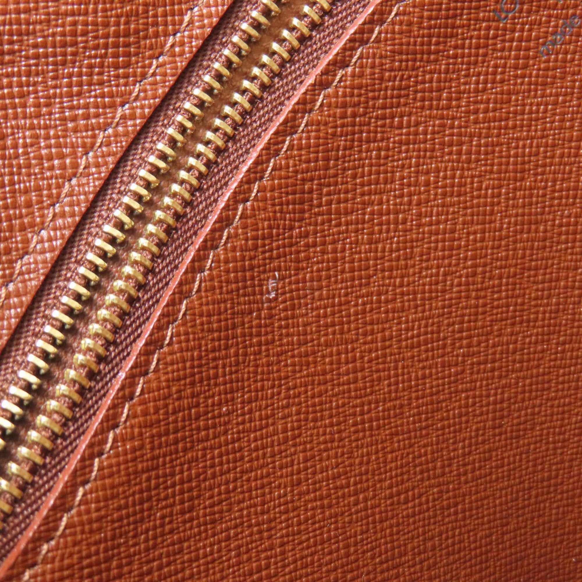 Louis Vuitton Monogram Monogram Shoulder Bag (Pre-Owned)