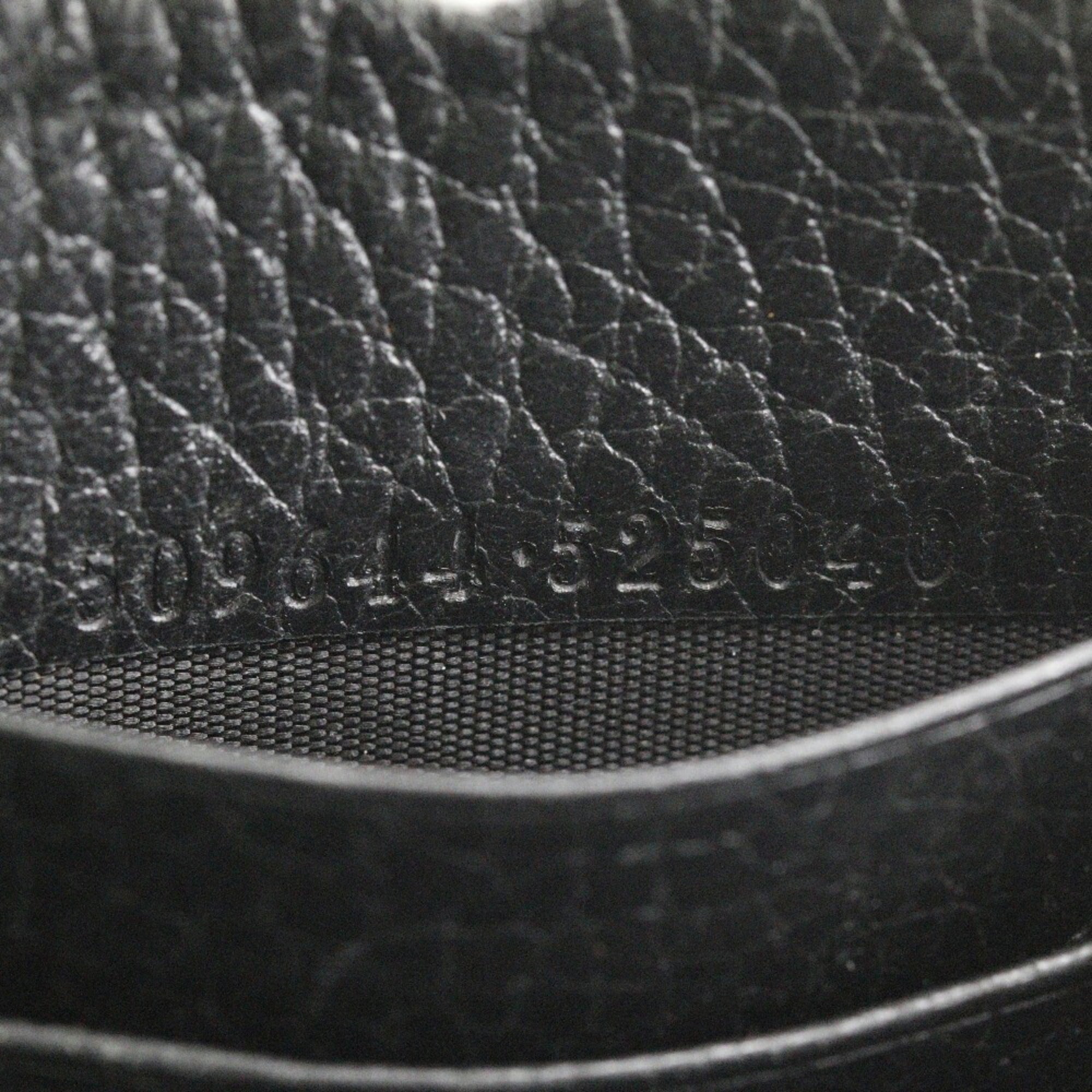 Gucci Black Leather Long Wallet (Bi-Fold) (Pre-Owned)