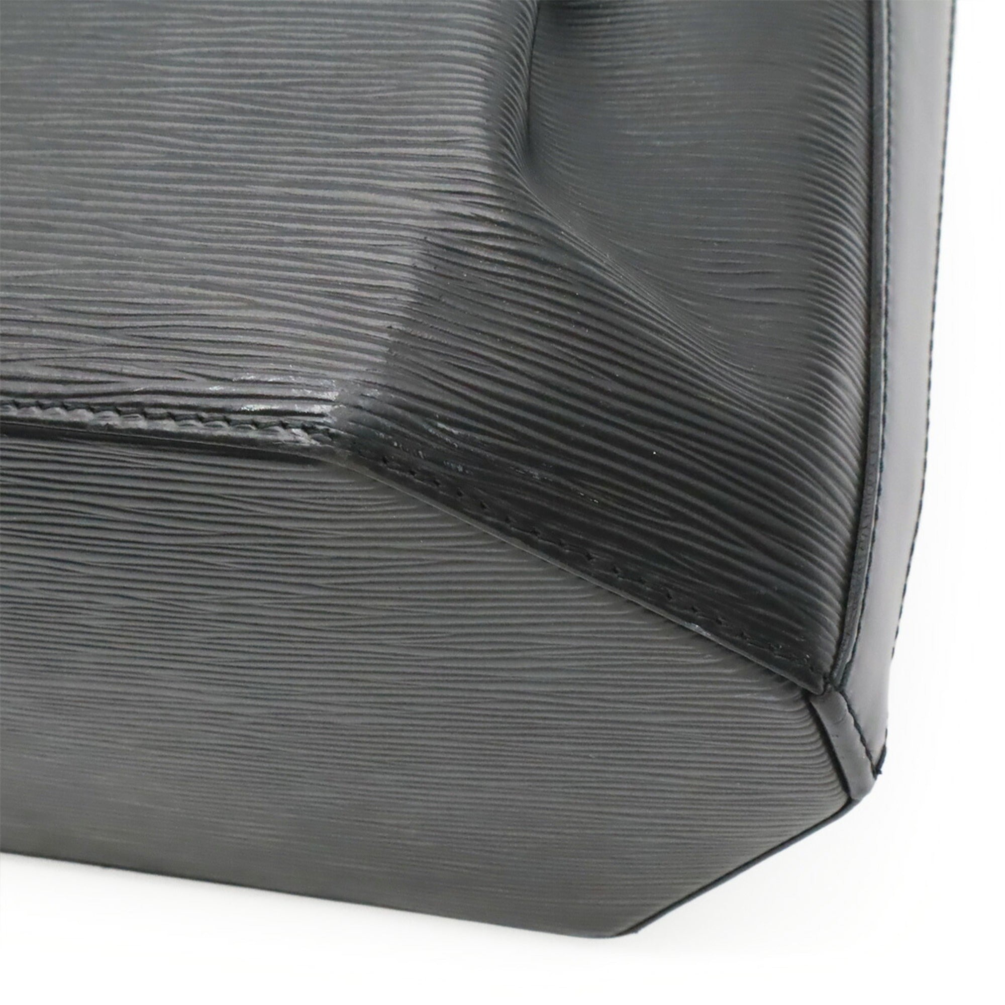 Louis Vuitton Noir Epi Leather Shoulder Bag (Pre-Owned)