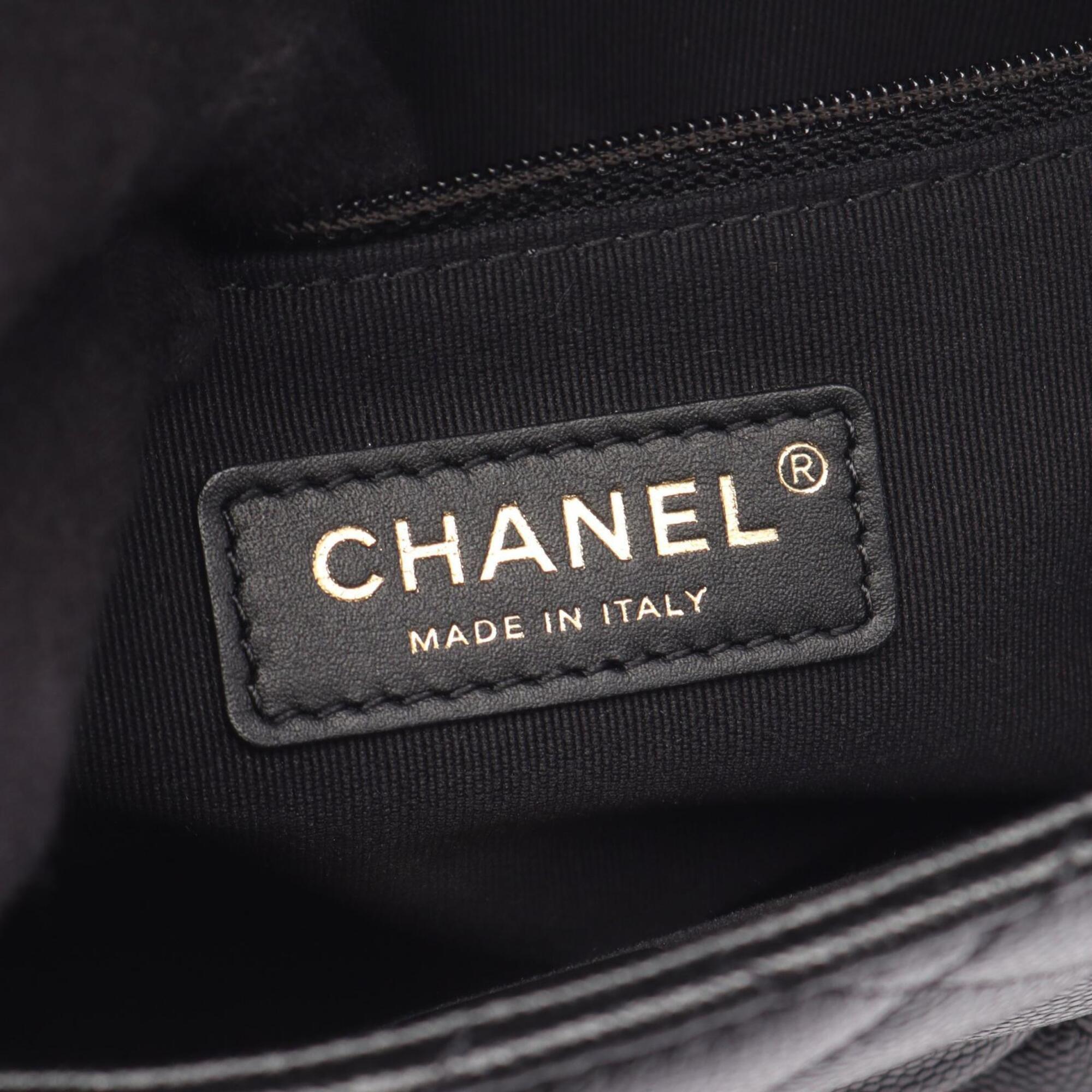 Chanel Black Grained Calfskin Handbag Shoulder Bag (Pre-Owned)