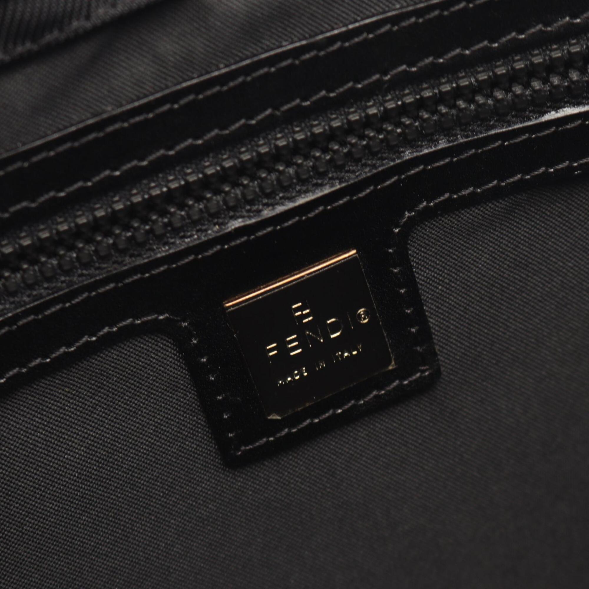 Fendi Black Nylon Handbag Shoulder Bag (Pre-Owned)