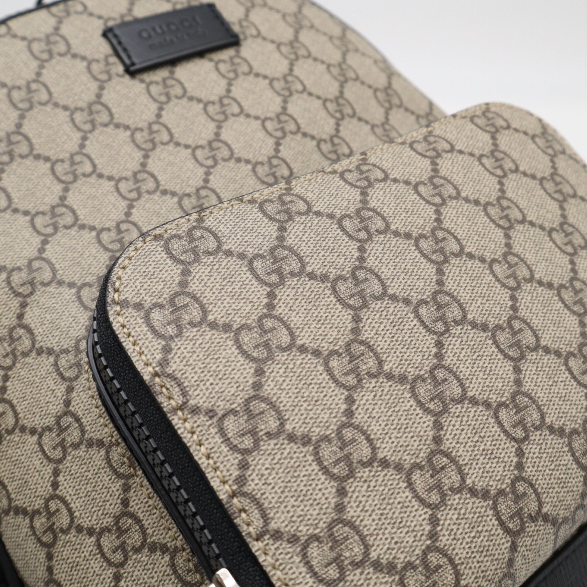 Gucci Beige Brown Canvas Leather Backpack (Pre-Owned)