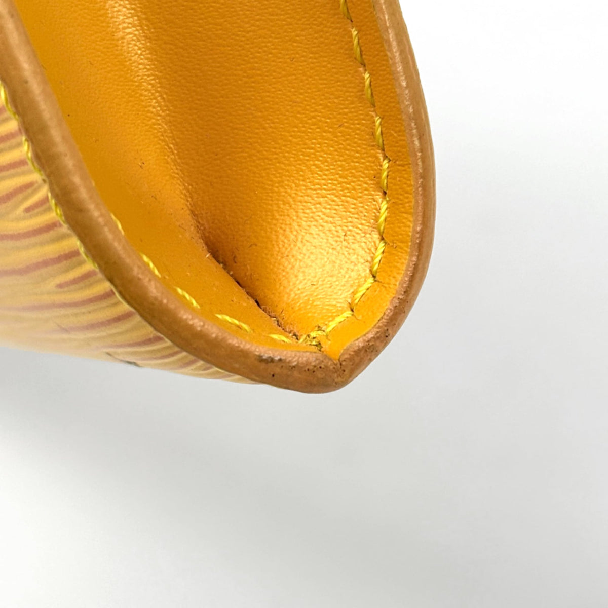 Louis Vuitton Yellow Epi Leather Pochette Pouch (Pre-Owned)