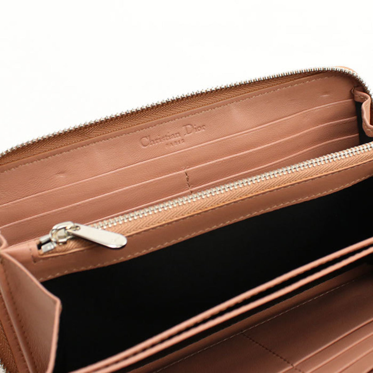 Christian Dior Pink Leather Long Wallet (Bi-Fold) (Pre-Owned)