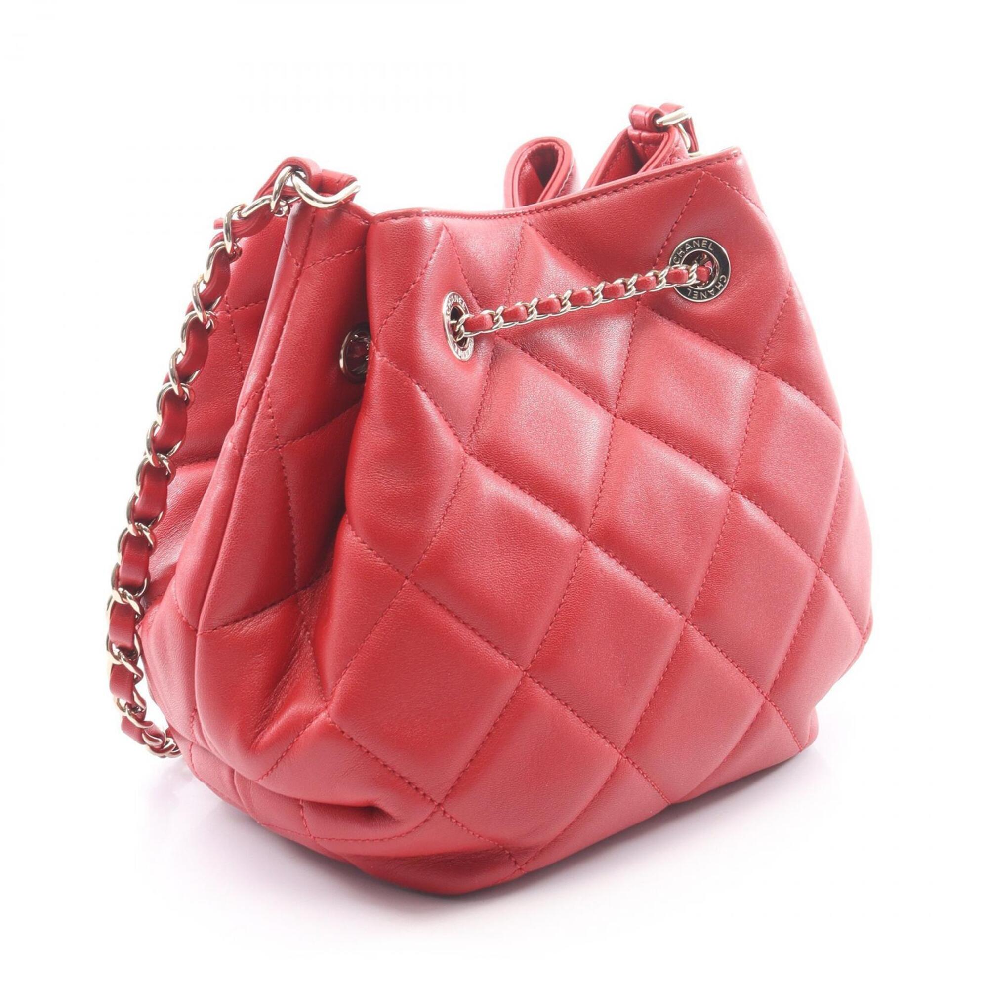 Chanel Matelasse Red Color Leather Handbag Shoulder Bag (Pre-Owned)