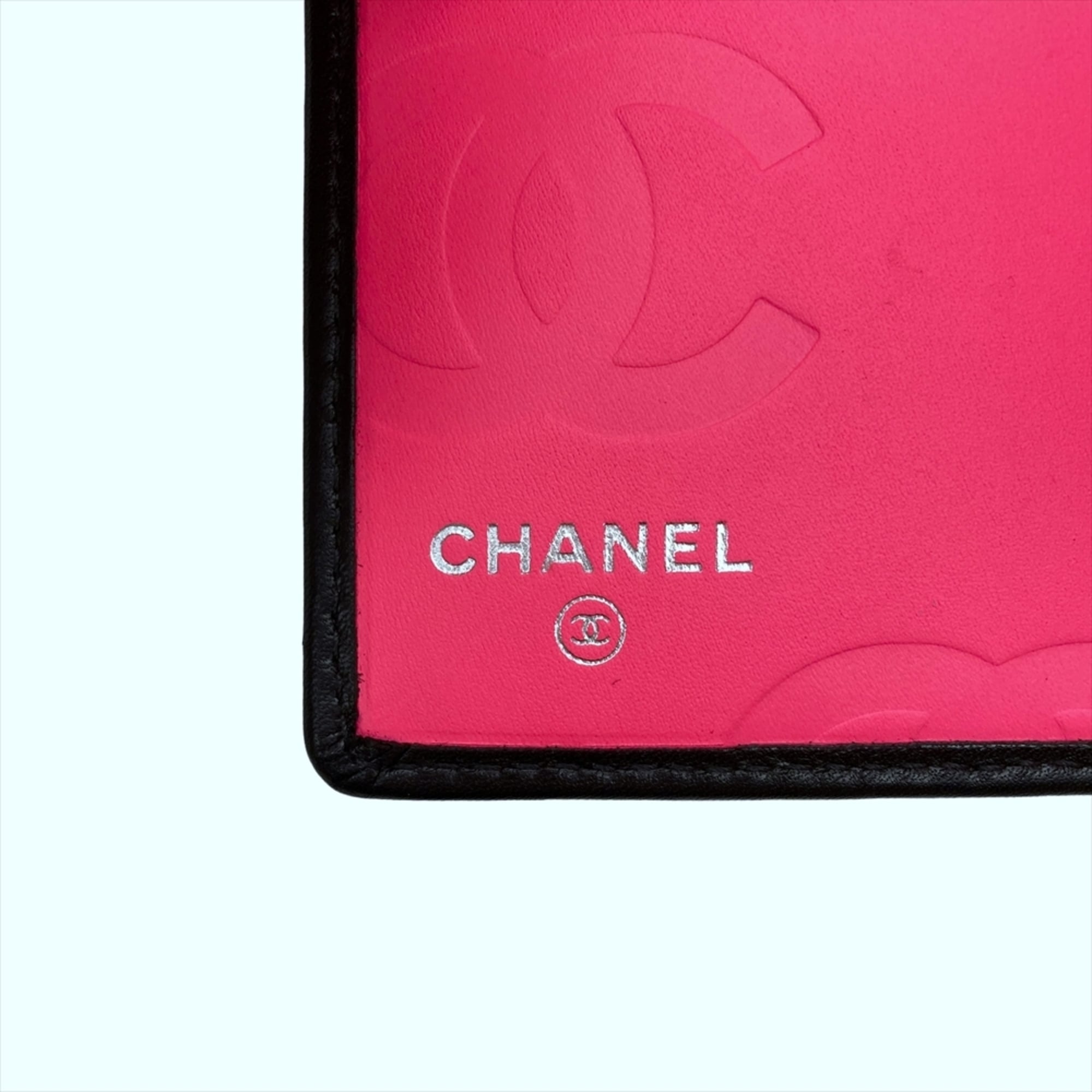 Chanel Black Leather Long Wallet (Bi-Fold) (Pre-Owned)