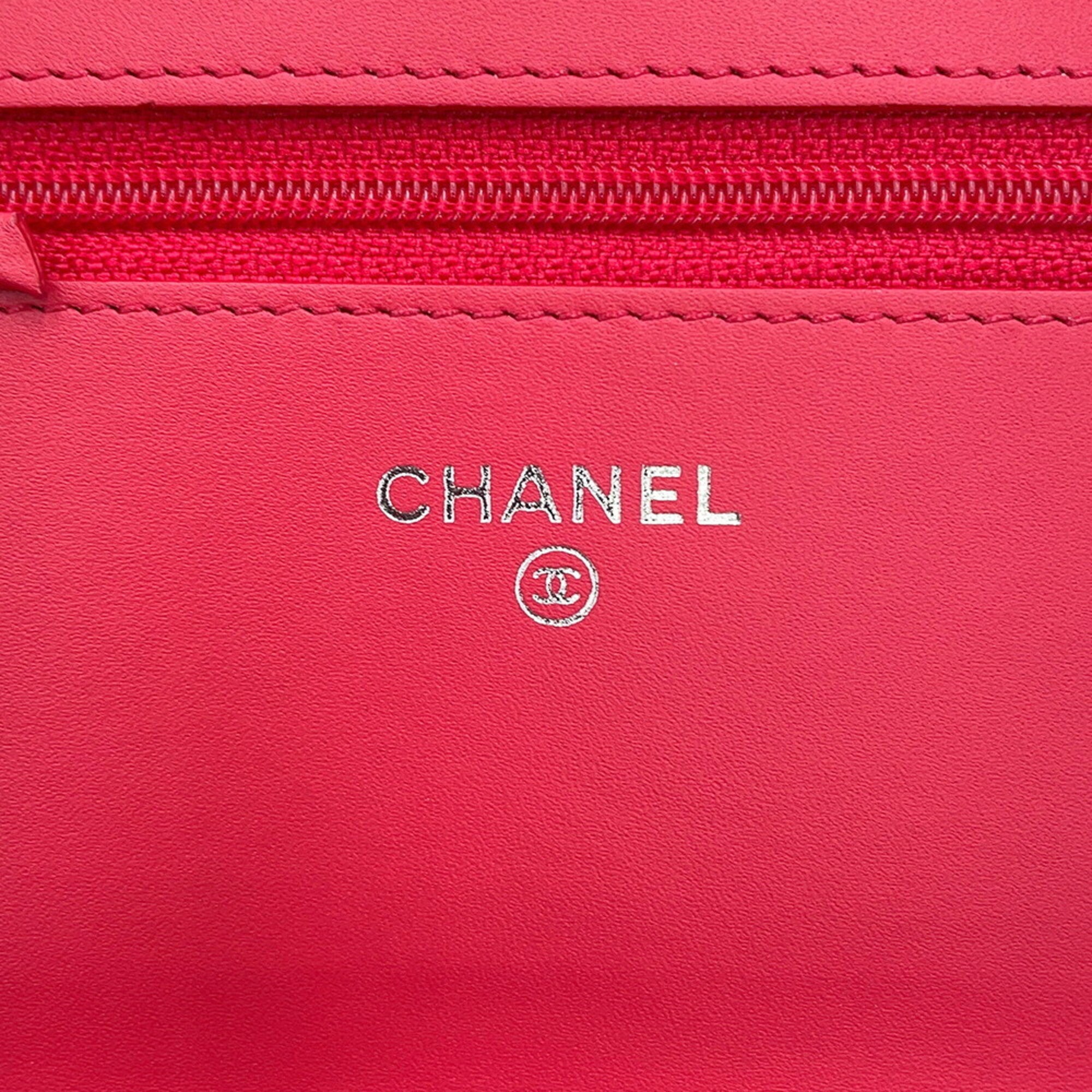 Chanel Red Color Grained Calfskin Chain/Shoulder Wallet (Pre-Owned)