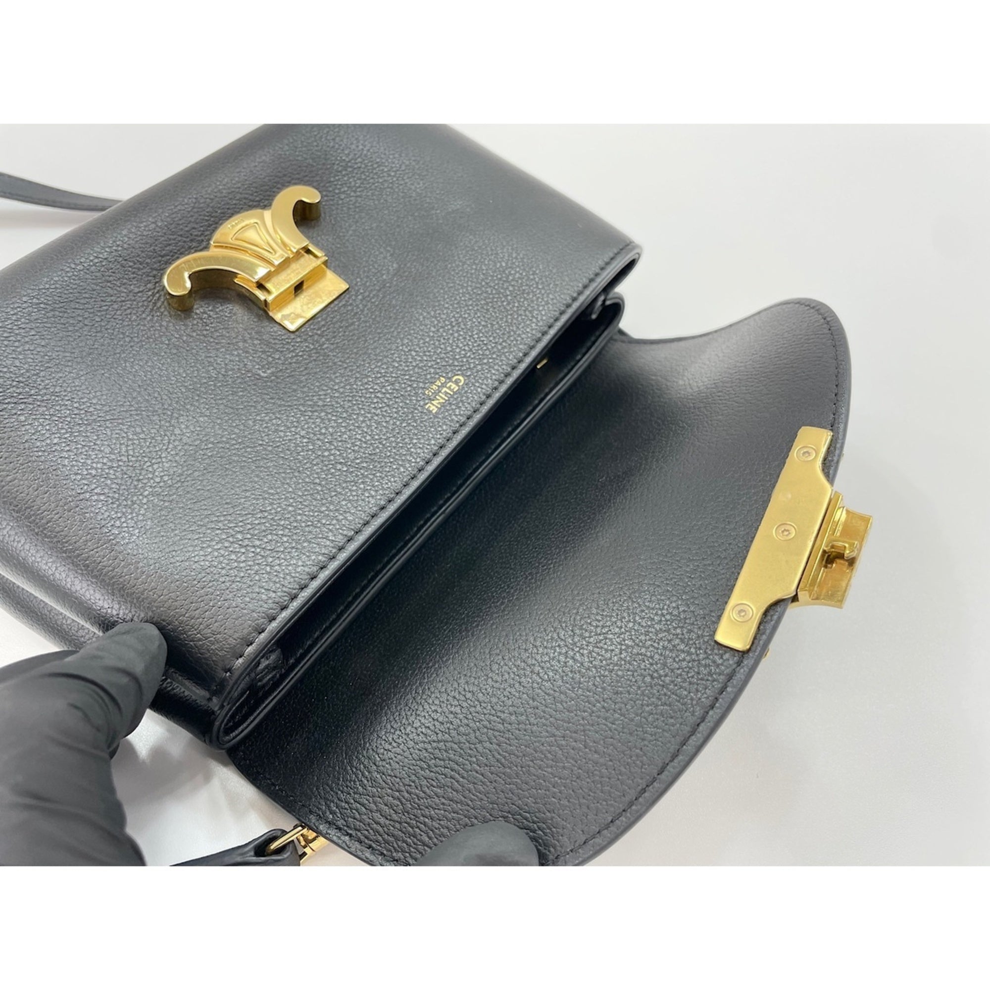 Celine Black Shoulder Bag (Pre-Owned)