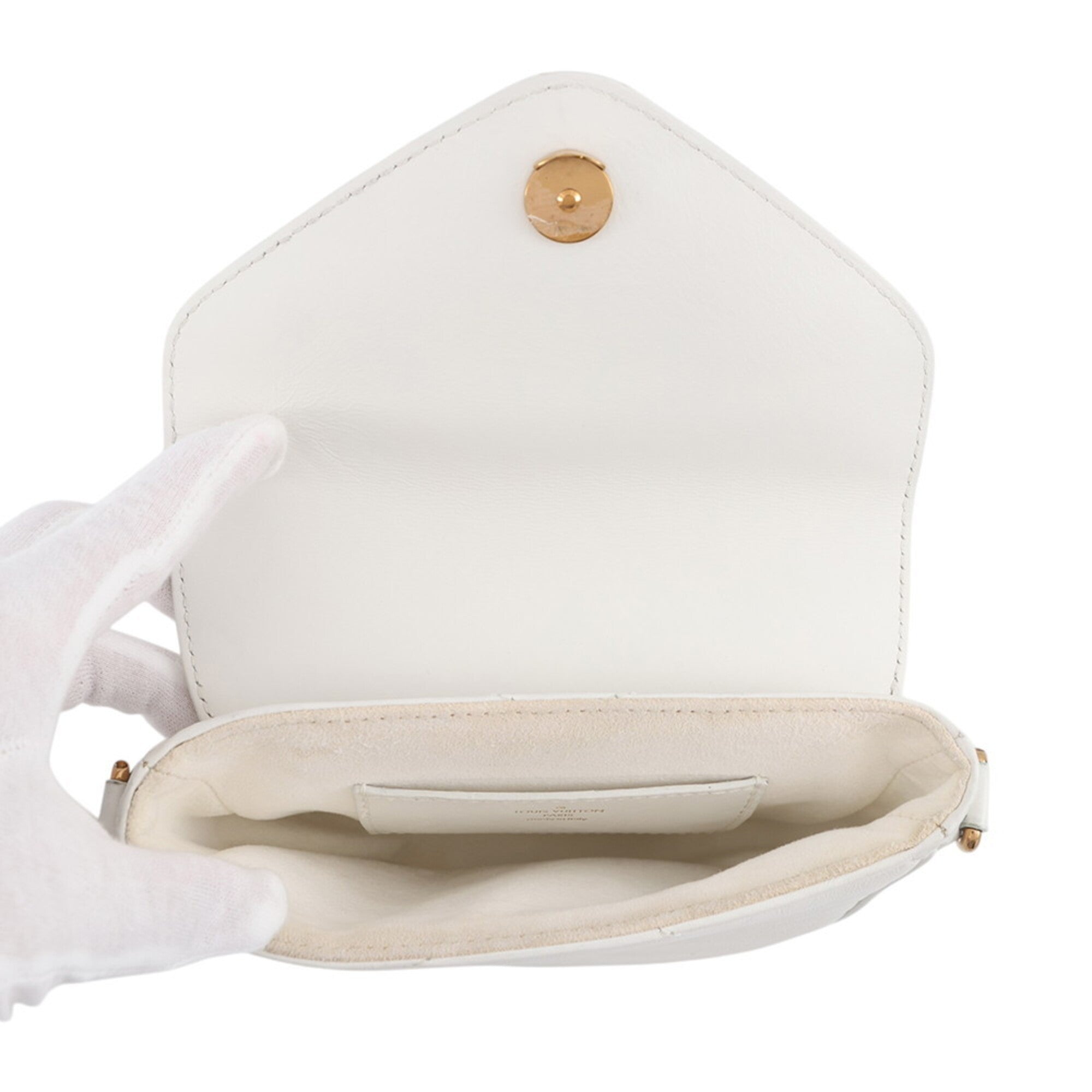 Louis Vuitton Gold Leather Handbag Pochette Shoulder Bag (Pre-Owned)