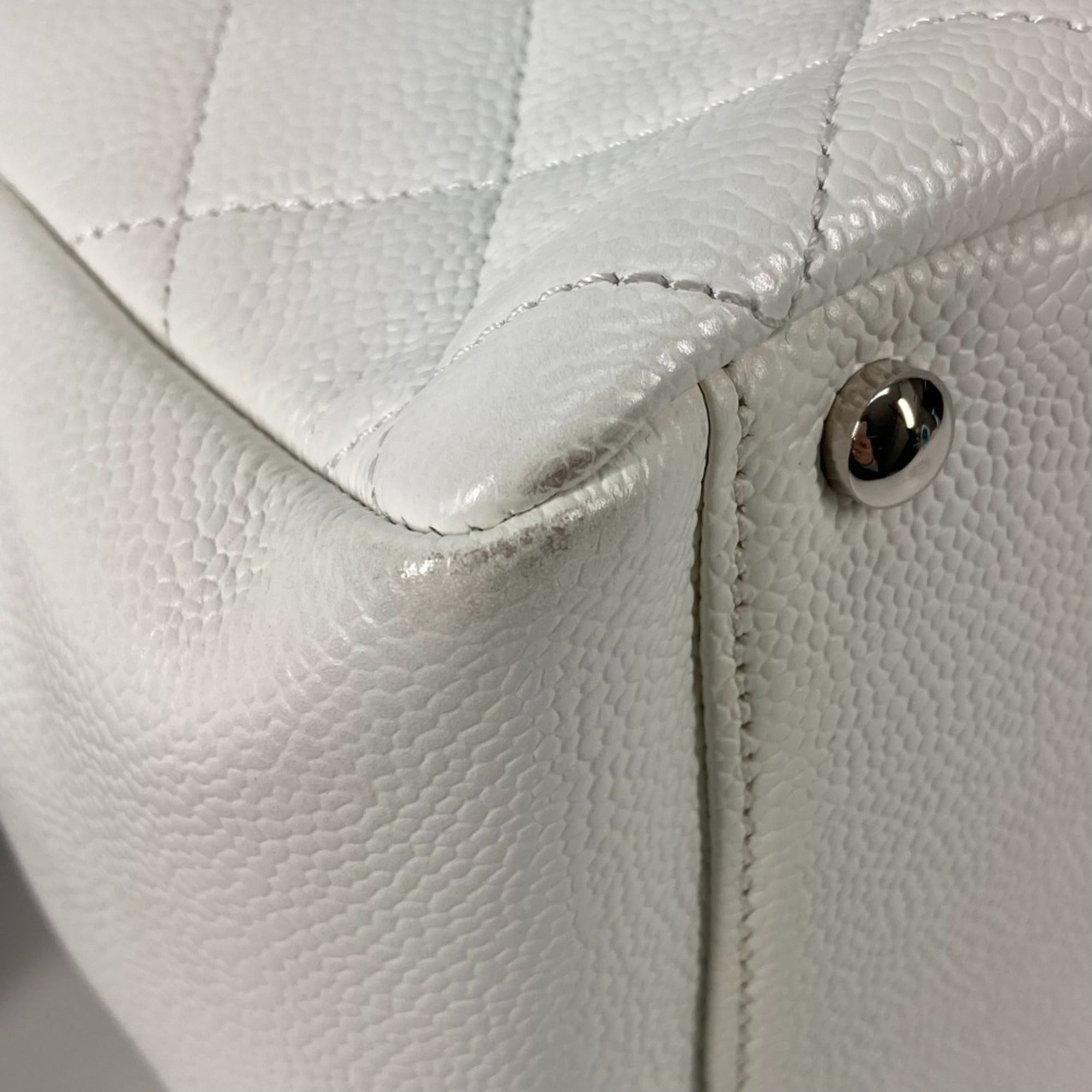 Chanel Matelasse Silver White Caviar Leather Shoulder Bag Tote Bag (Pre-Owned)