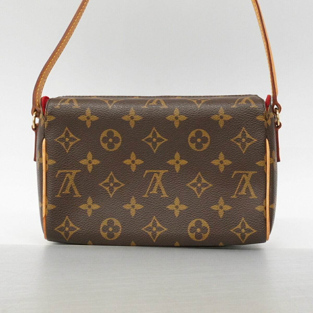 Louis Vuitton Brown Handbag (Pre-Owned)