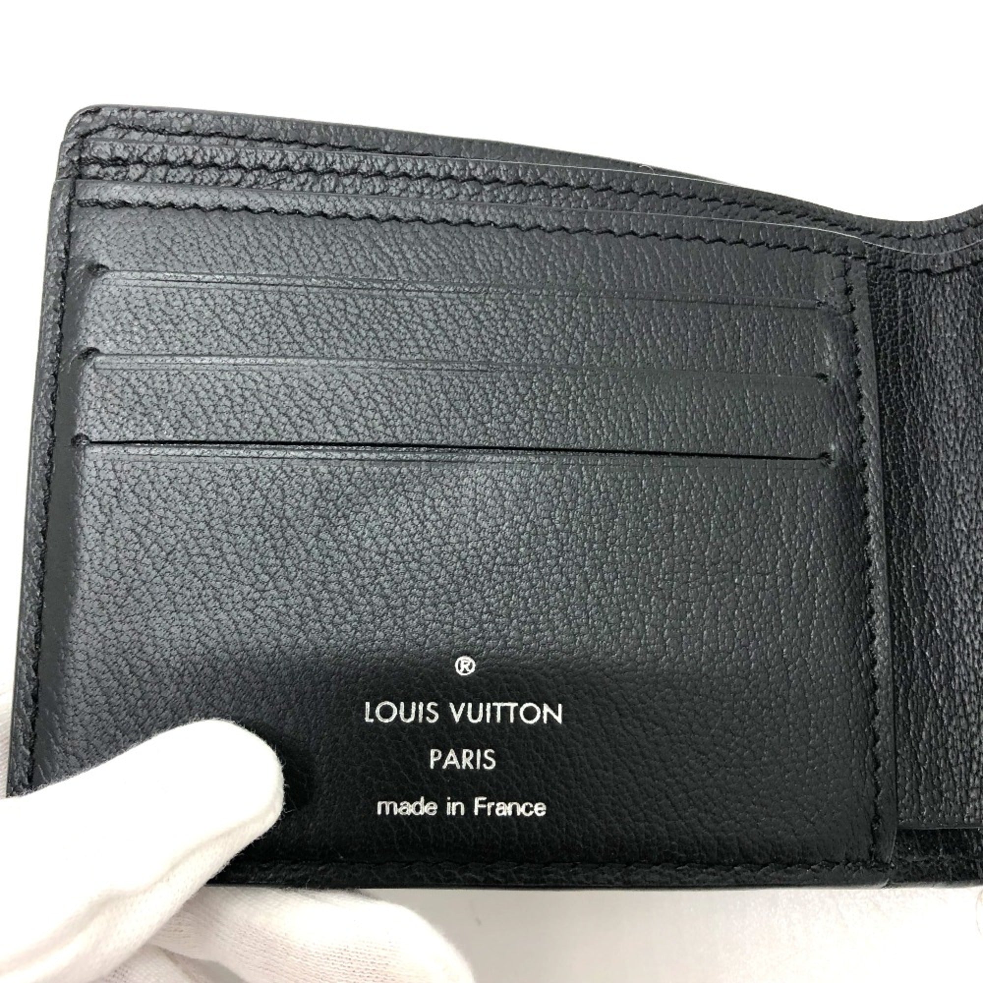 Louis Vuitton Black Other Wallet (Bi-Fold) (Pre-Owned)