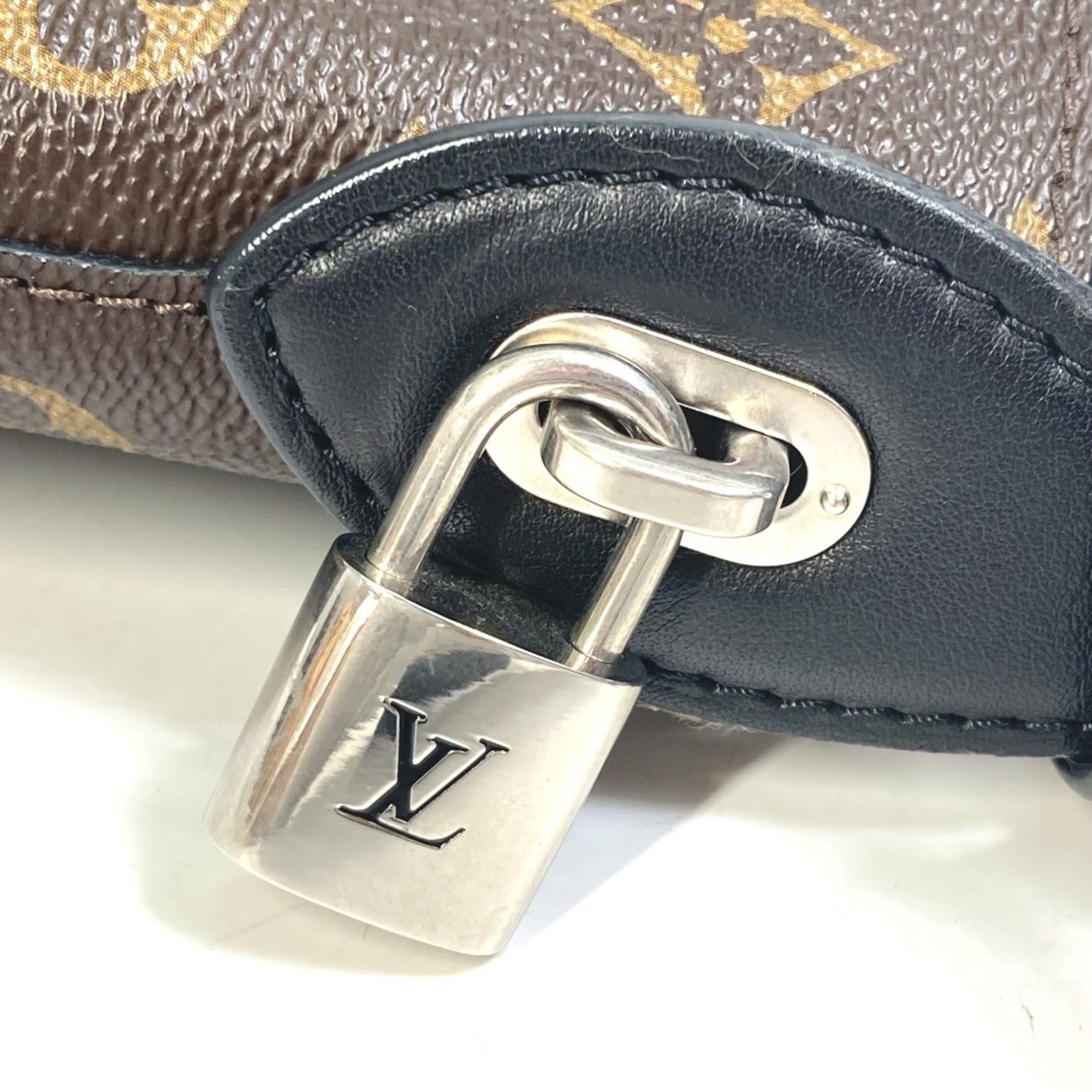 Louis Vuitton Black Brown Monogram Noir Monogram Leather Shoulder Bag (Pre-Owned)
