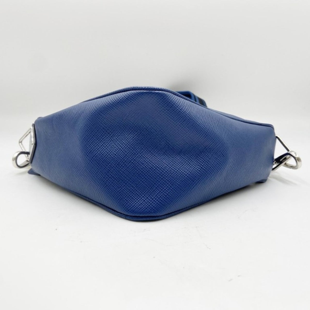 Prada Blue Leather Pochette Shoulder Bag (Pre-Owned)