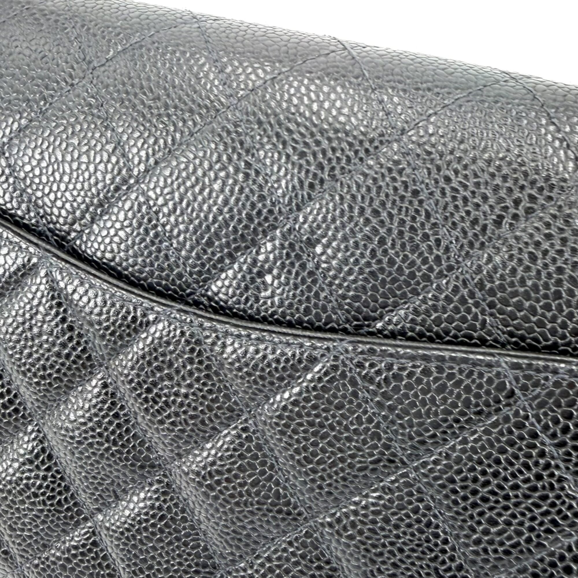 Chanel Matelasse Black Grained Calfskin Shoulder Bag (Pre-Owned)
