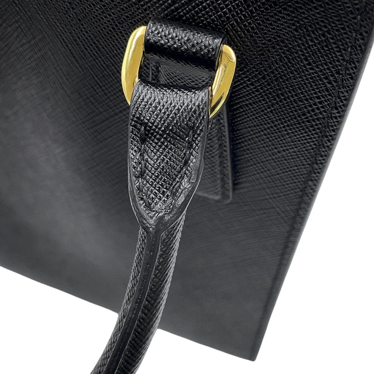 Prada Black Saffiano Handbag (Pre-Owned)