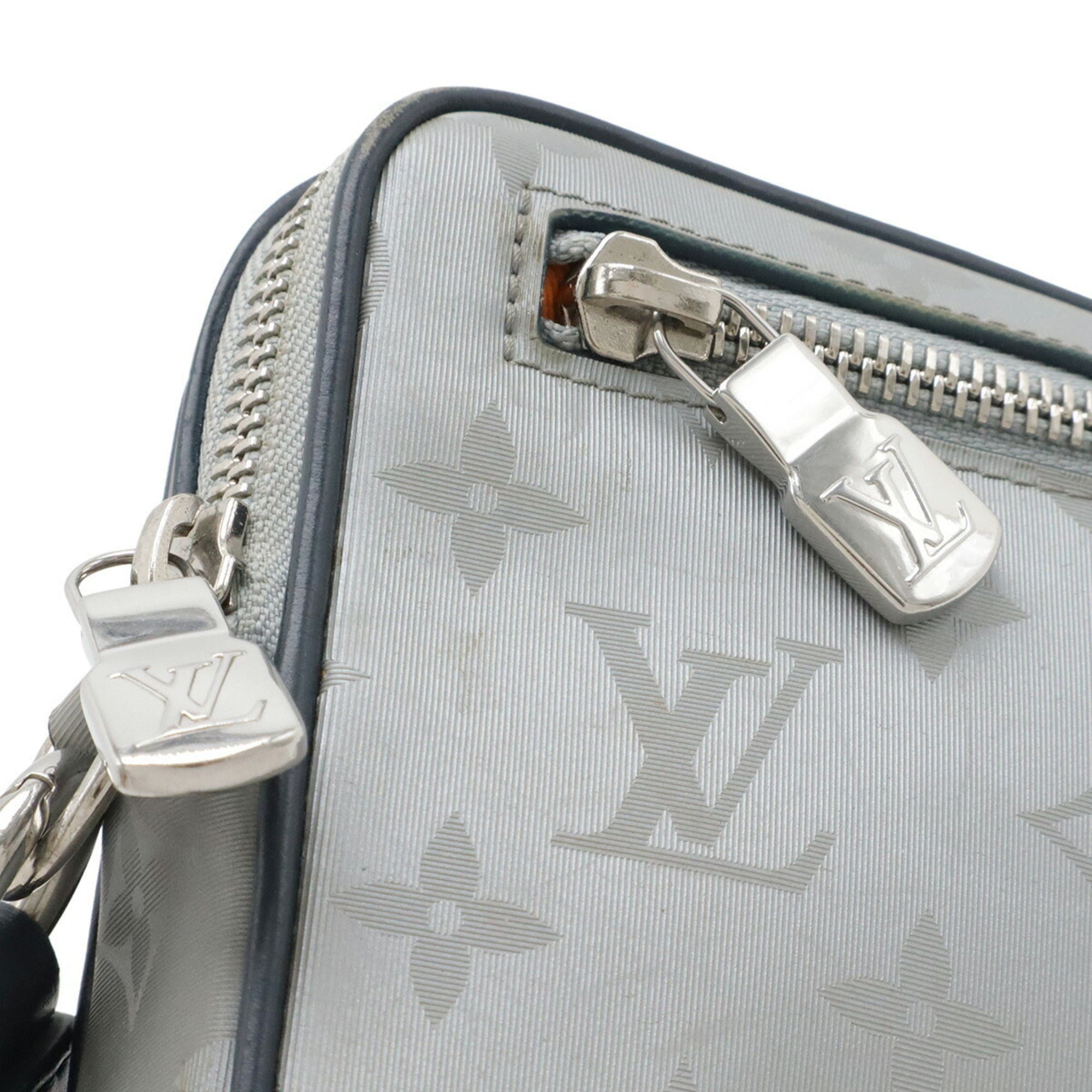 Louis Vuitton Monogram Navy Silver Monogram Clutch Bag (Pre-Owned)