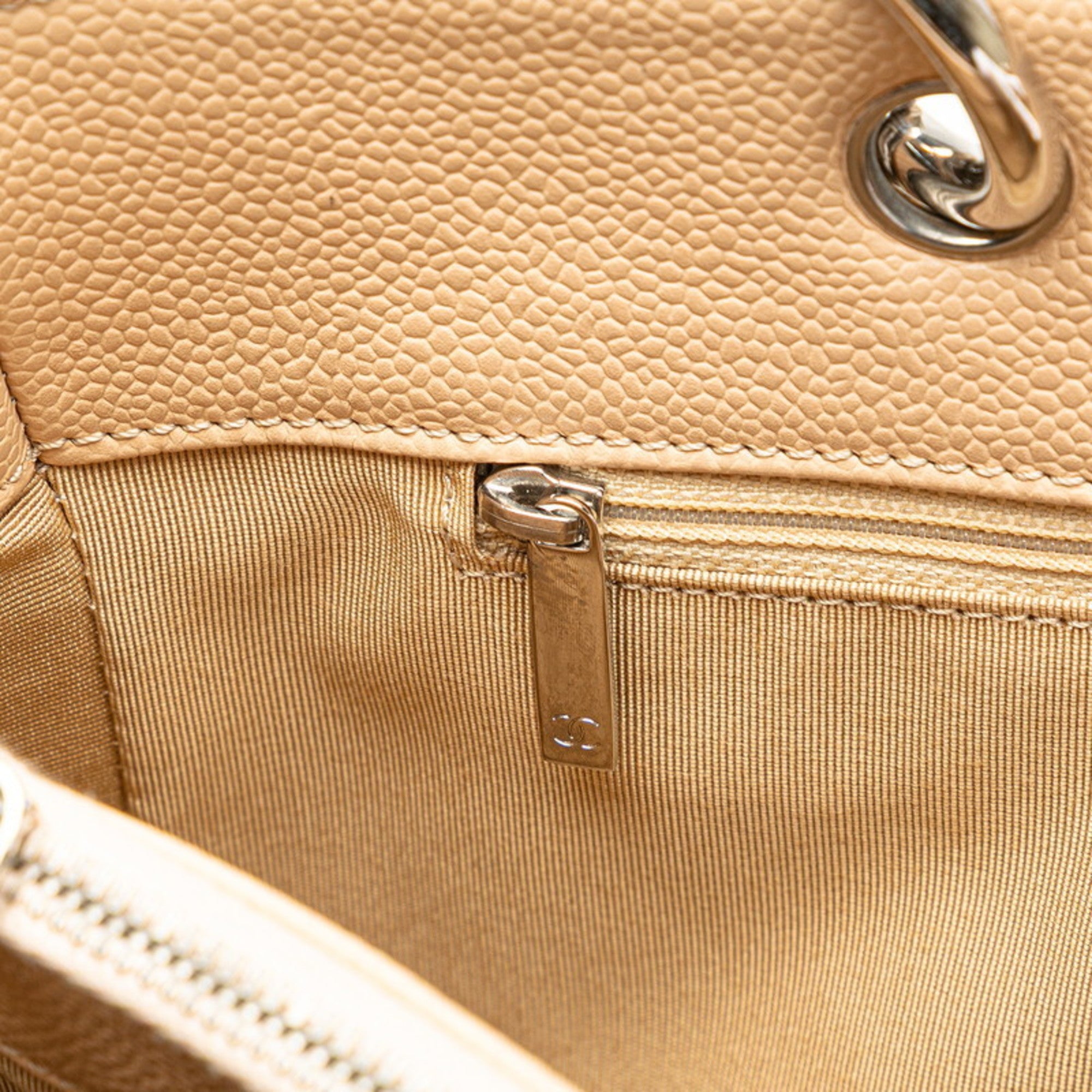 Chanel Matelasse Beige Grained Calfskin Tote Bag (Pre-Owned)