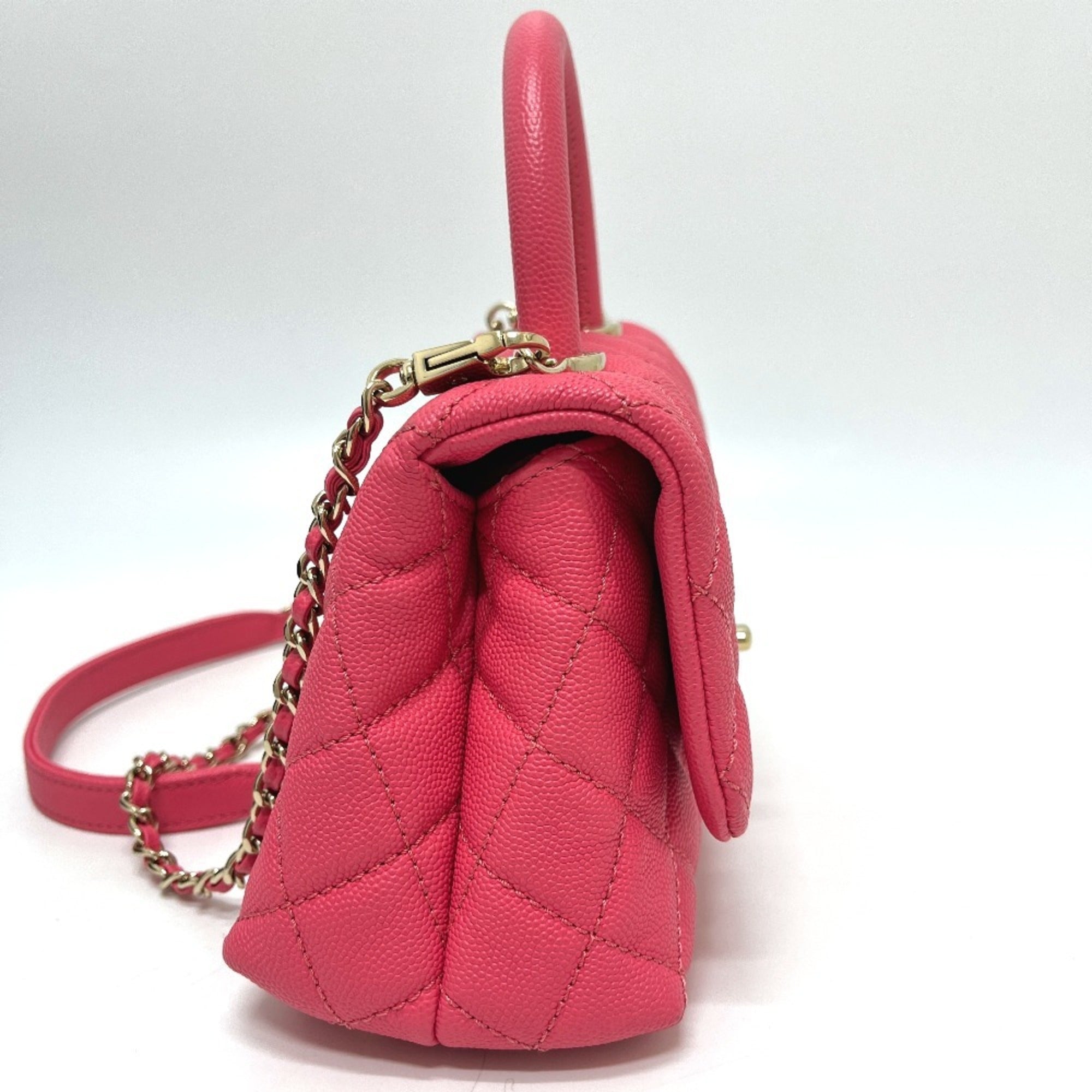 Chanel Coral Pink Grained Calfskin Handbag (Pre-Owned)