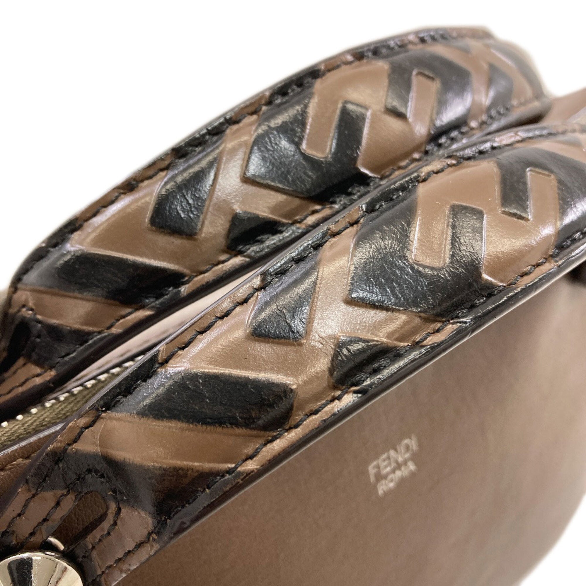 Fendi Brown Leather Handbag (Pre-Owned)