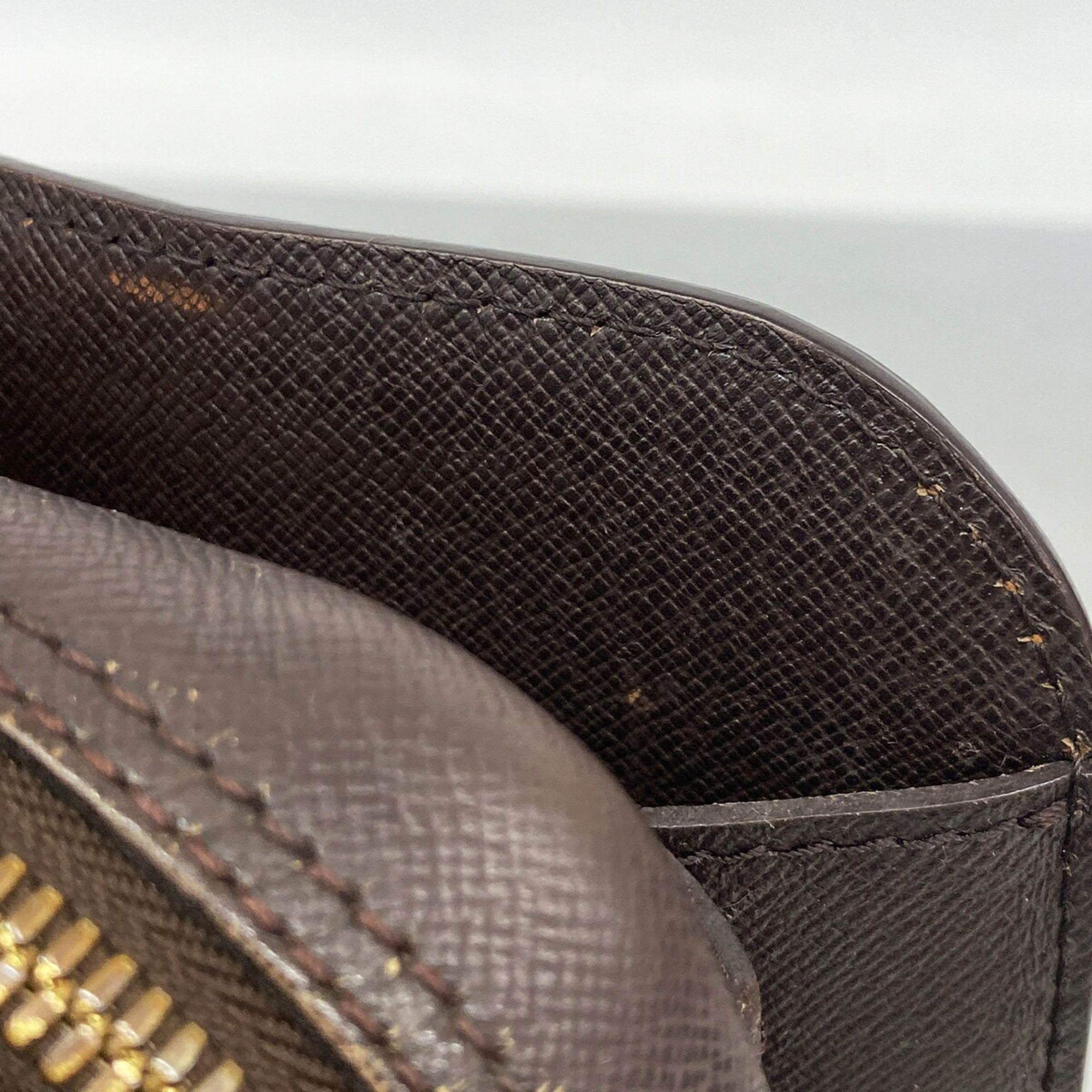 Louis Vuitton Ebene Handbag (Pre-Owned)