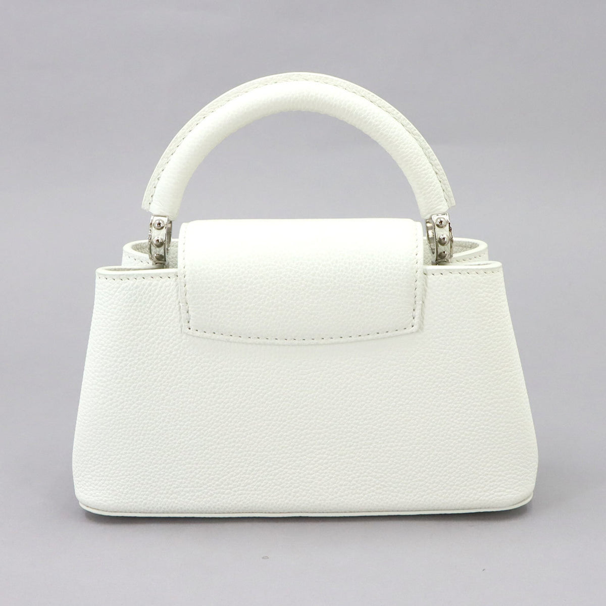 Louis Vuitton Capucines White Handbag (Pre-Owned)