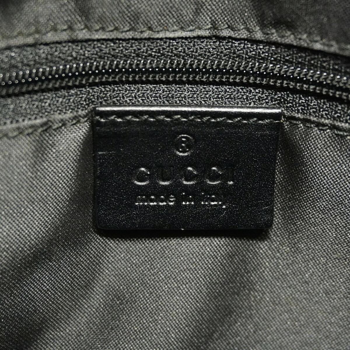 Gucci Black Canvas Shoulder Bag (Pre-Owned)