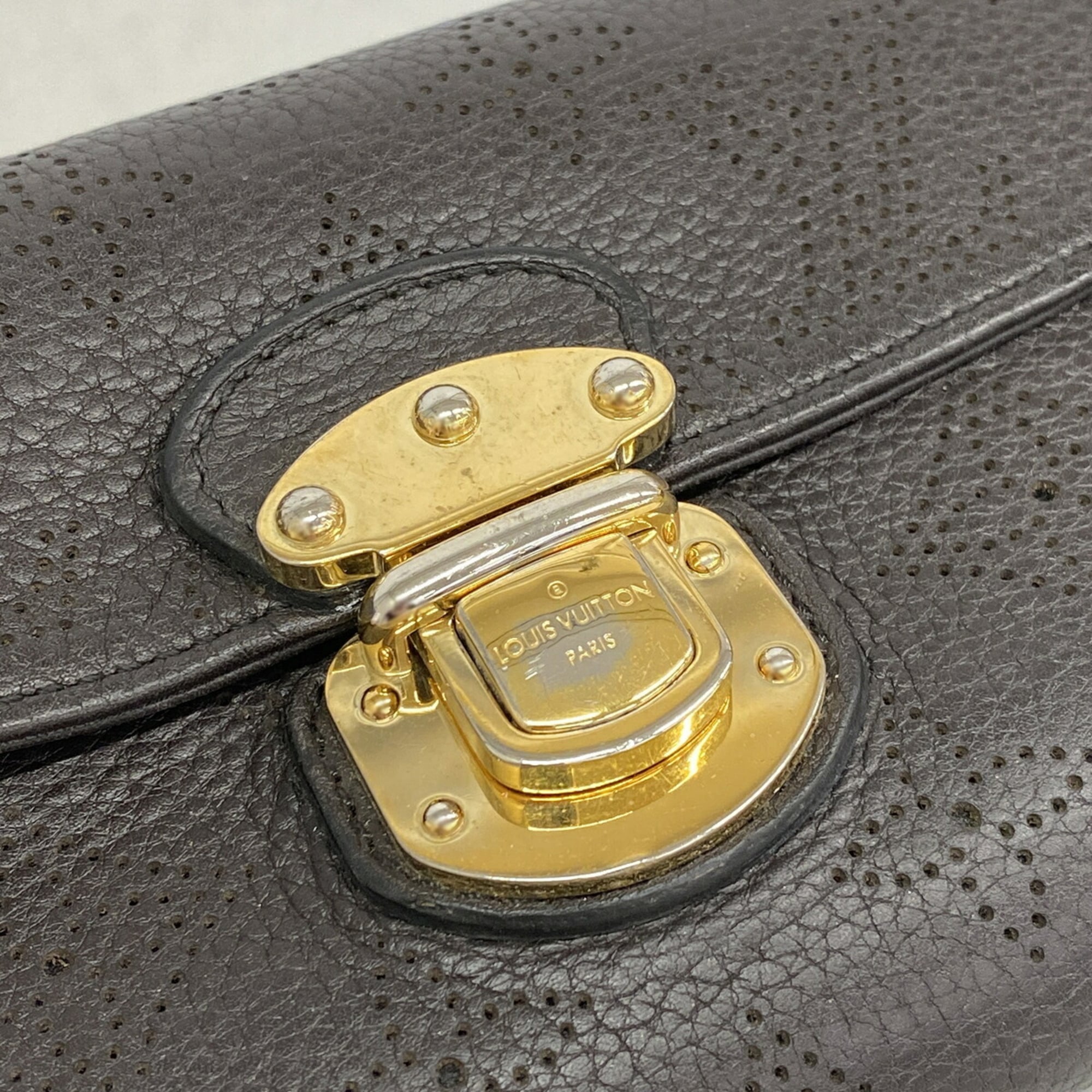 Louis Vuitton Chocolat Long Wallet (Tri-Fold) (Pre-Owned)