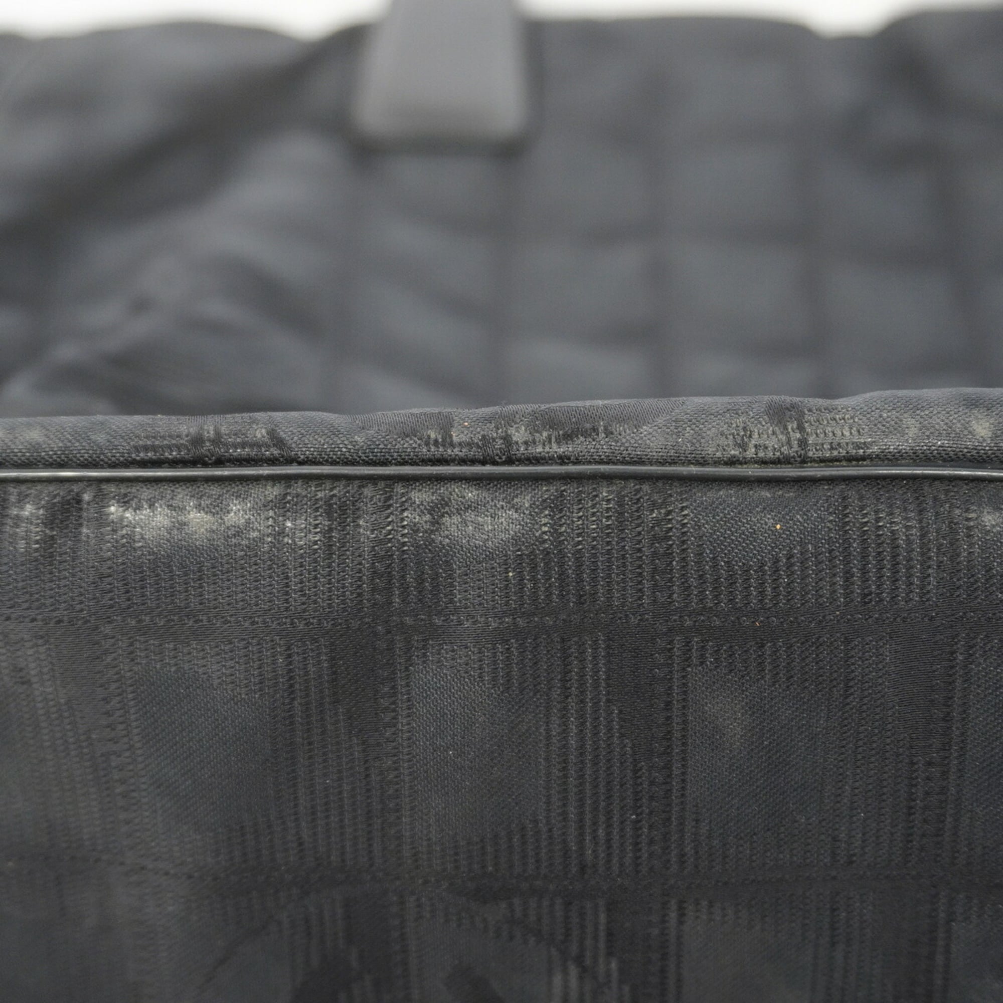 Chanel Black Nylon Tote Bag (Pre-Owned)