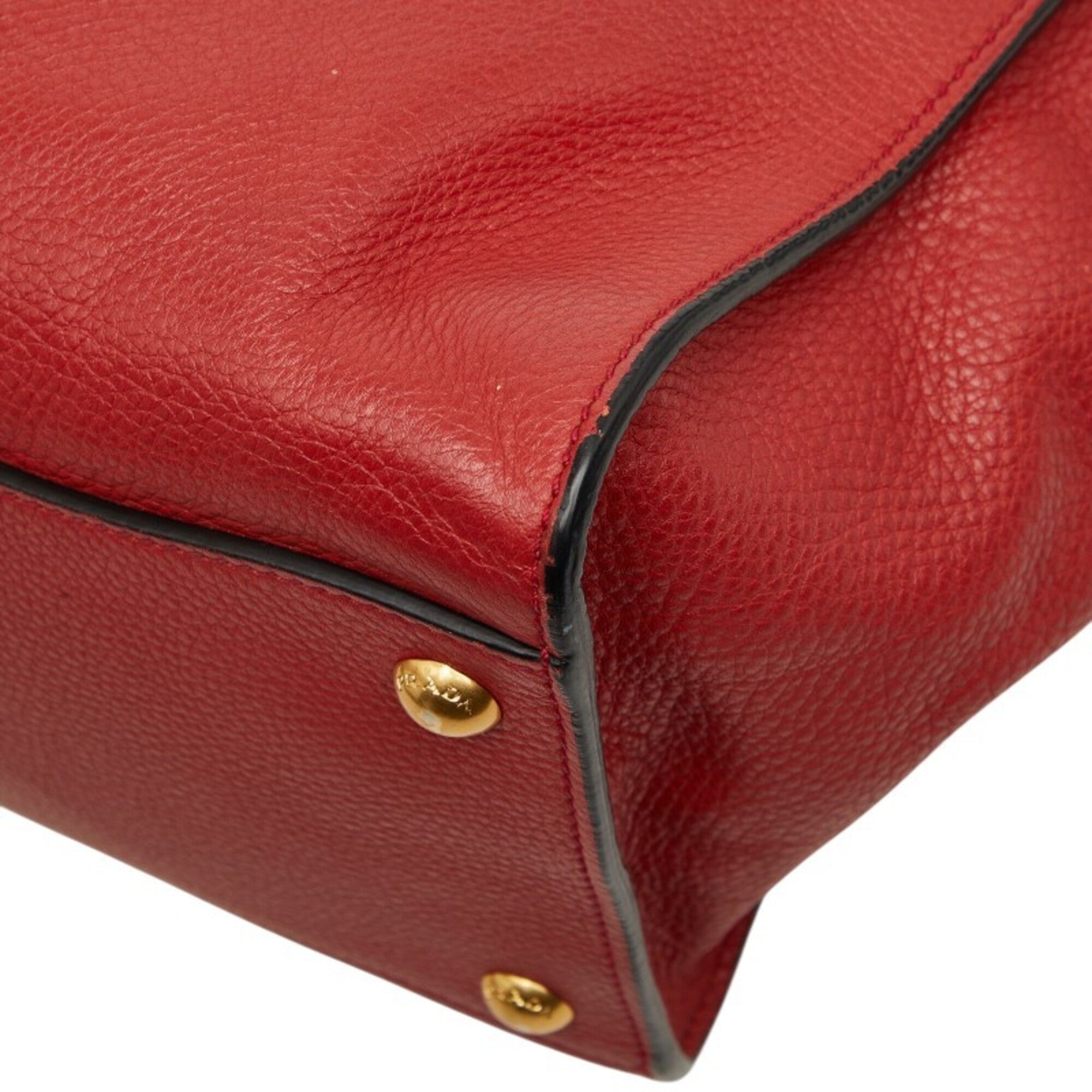 Prada Red Color Leather Handbag Shoulder Bag (Pre-Owned)