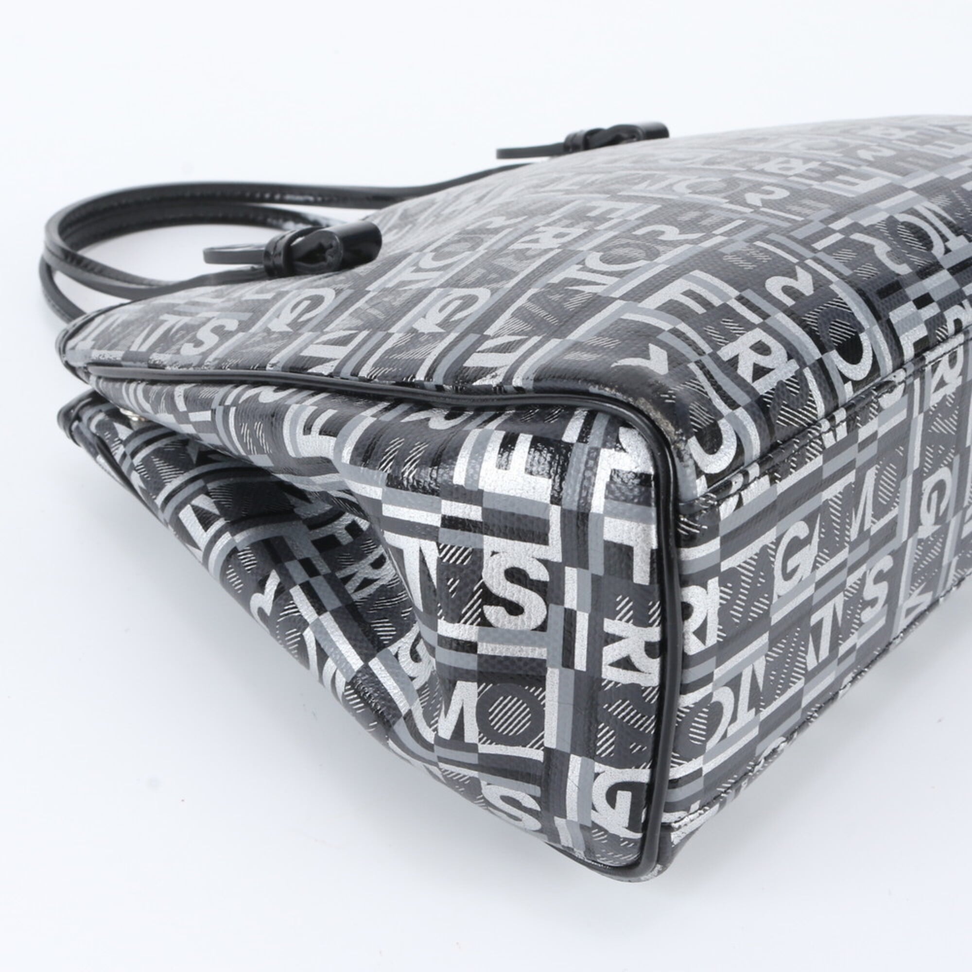 Salvatore Ferragamo Silver Leather Coated Canvas Handbag Shoulder Bag Tote Bag (Pre-Owned)