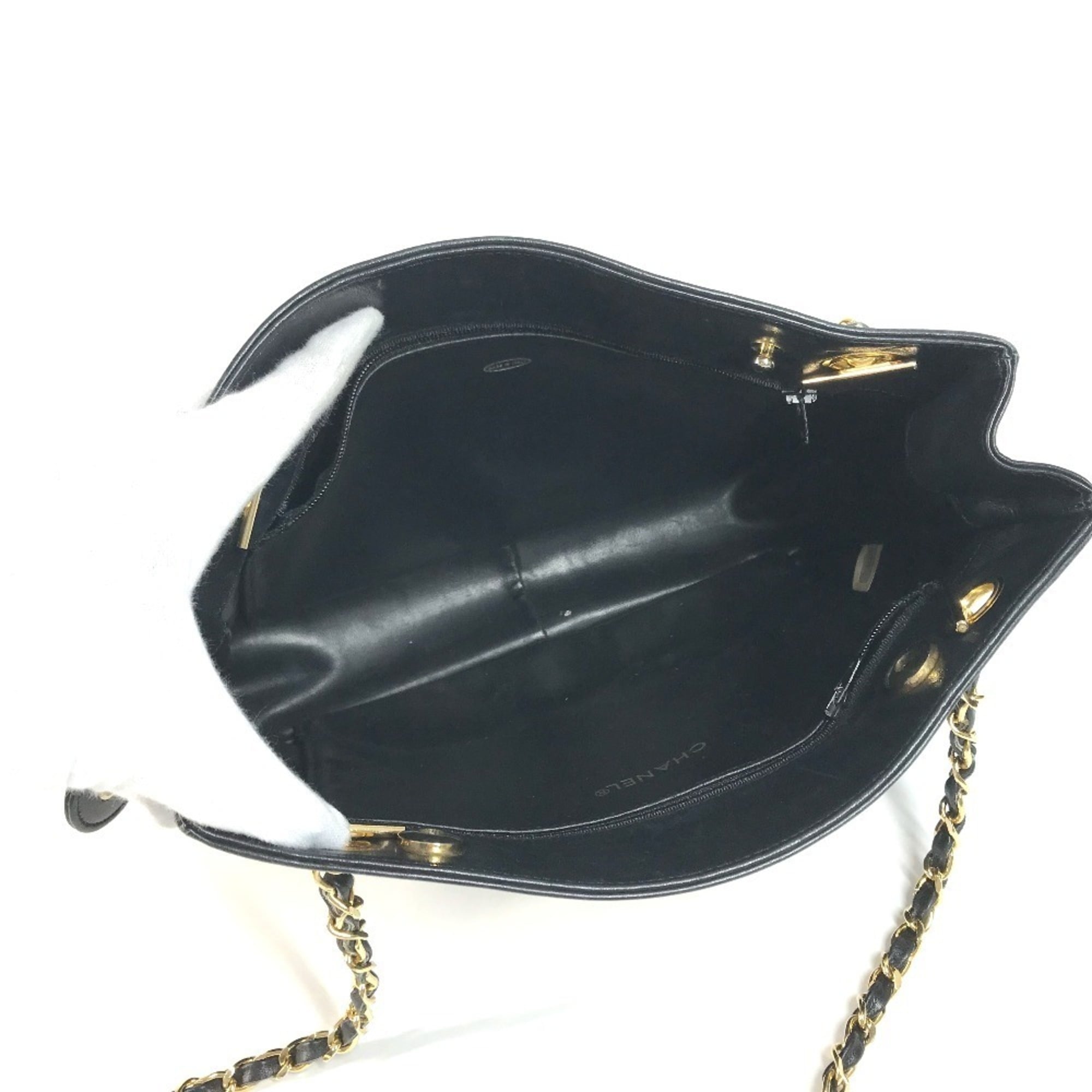Chanel Black Quilting Shoulder Bag Tote Bag (Pre-Owned)