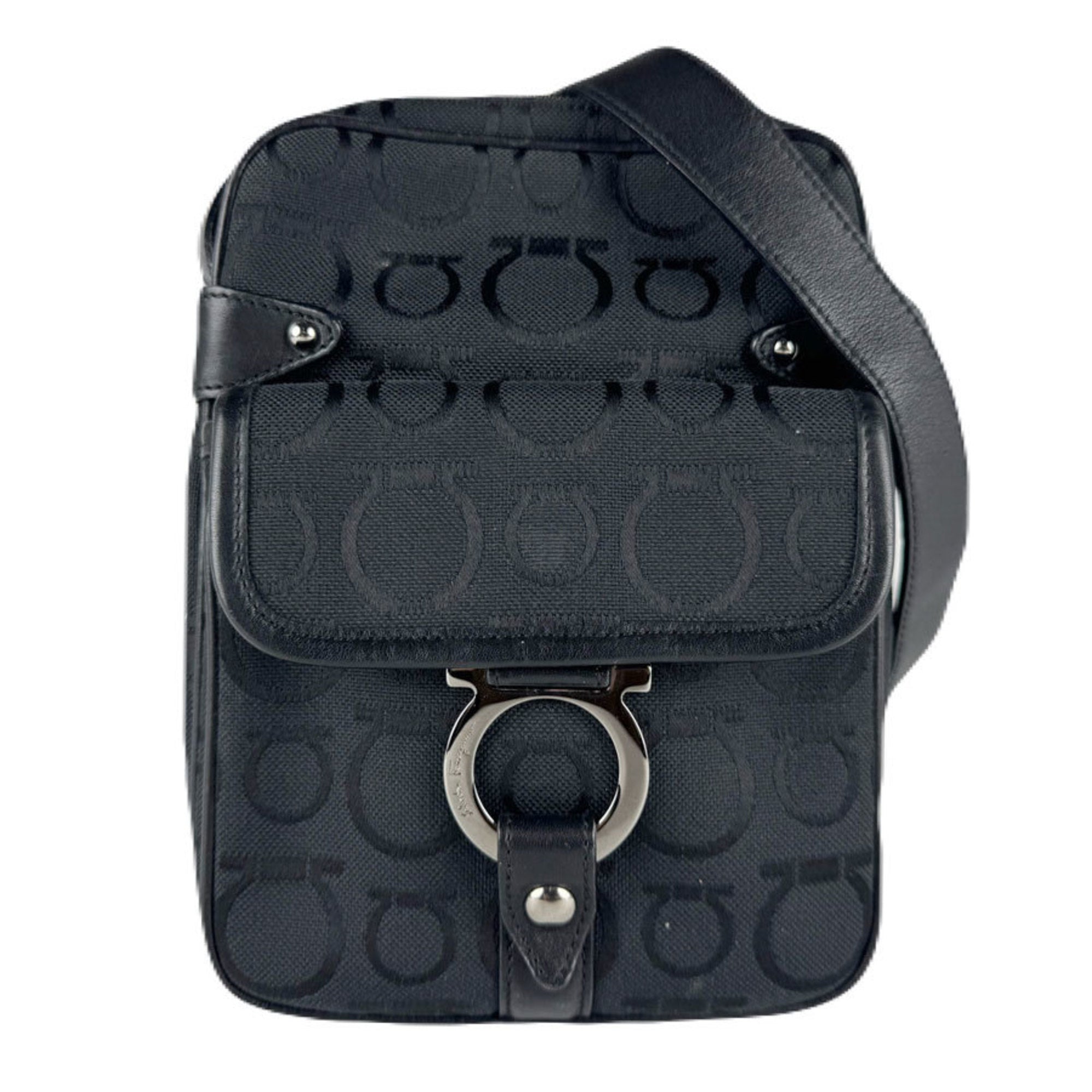 Salvatore Ferragamo Black Canvas Leather Shoulder Bag (Pre-Owned)