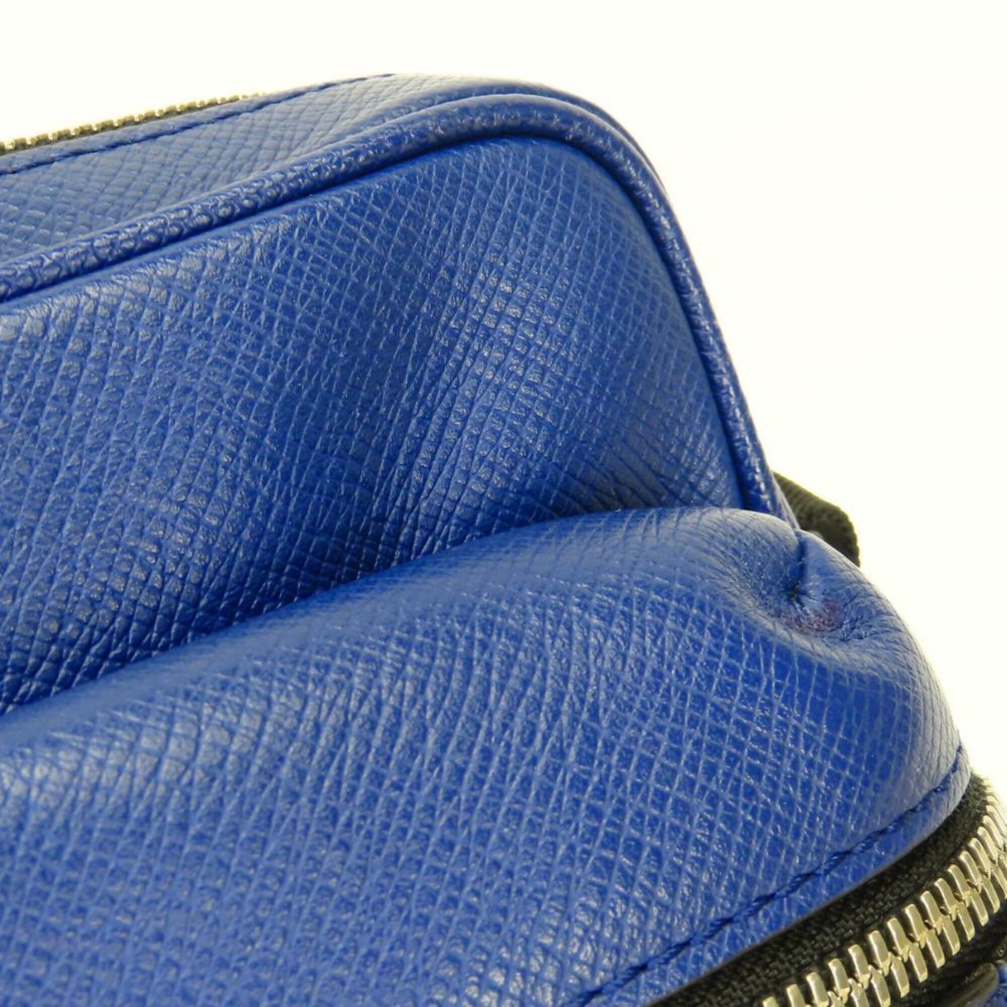 Louis Vuitton Taigarama Cobalt Monogram Taiga Leather Shoulder Bag (Pre-Owned)