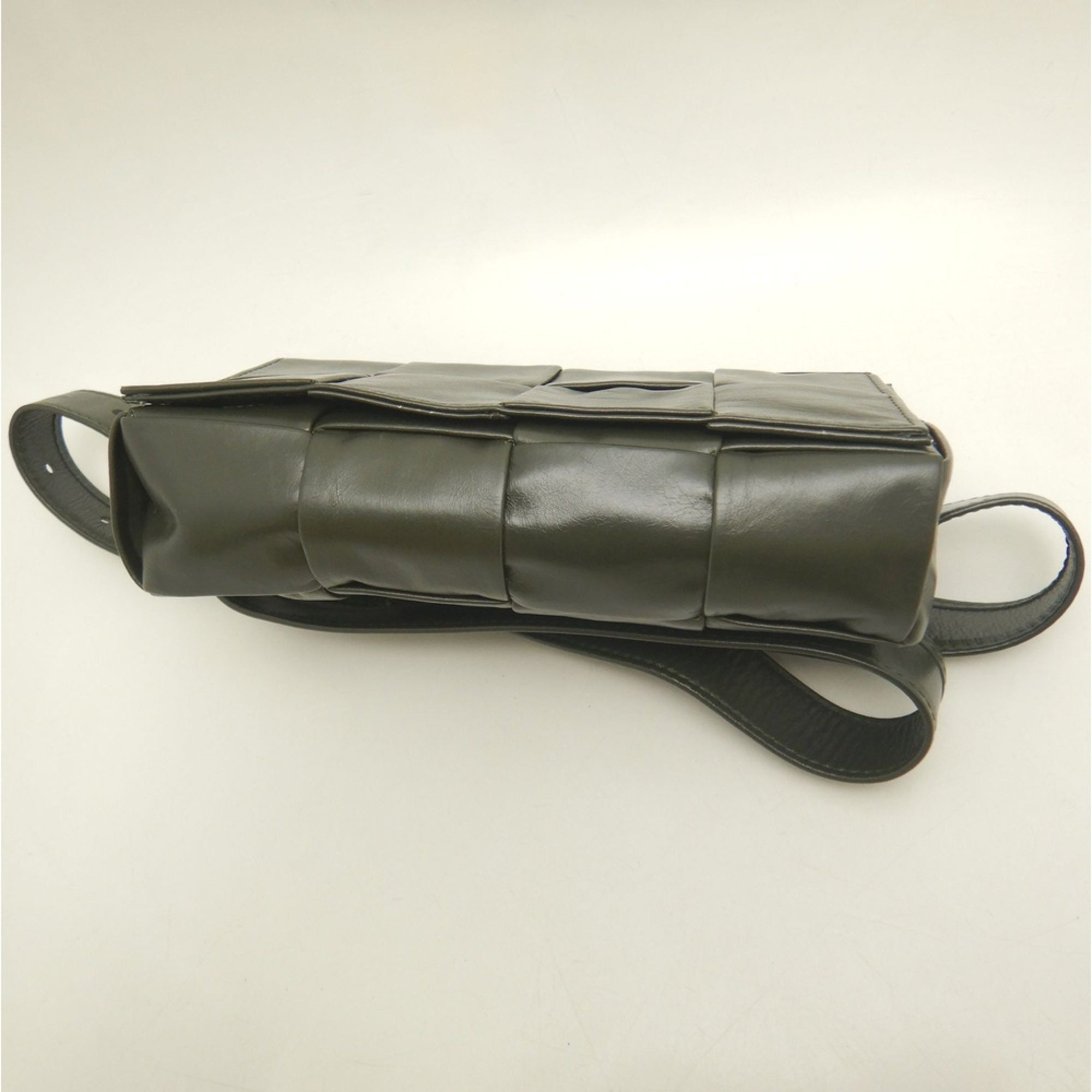 Bottega Veneta Khaki Leather Fanny Pack (Pre-Owned)