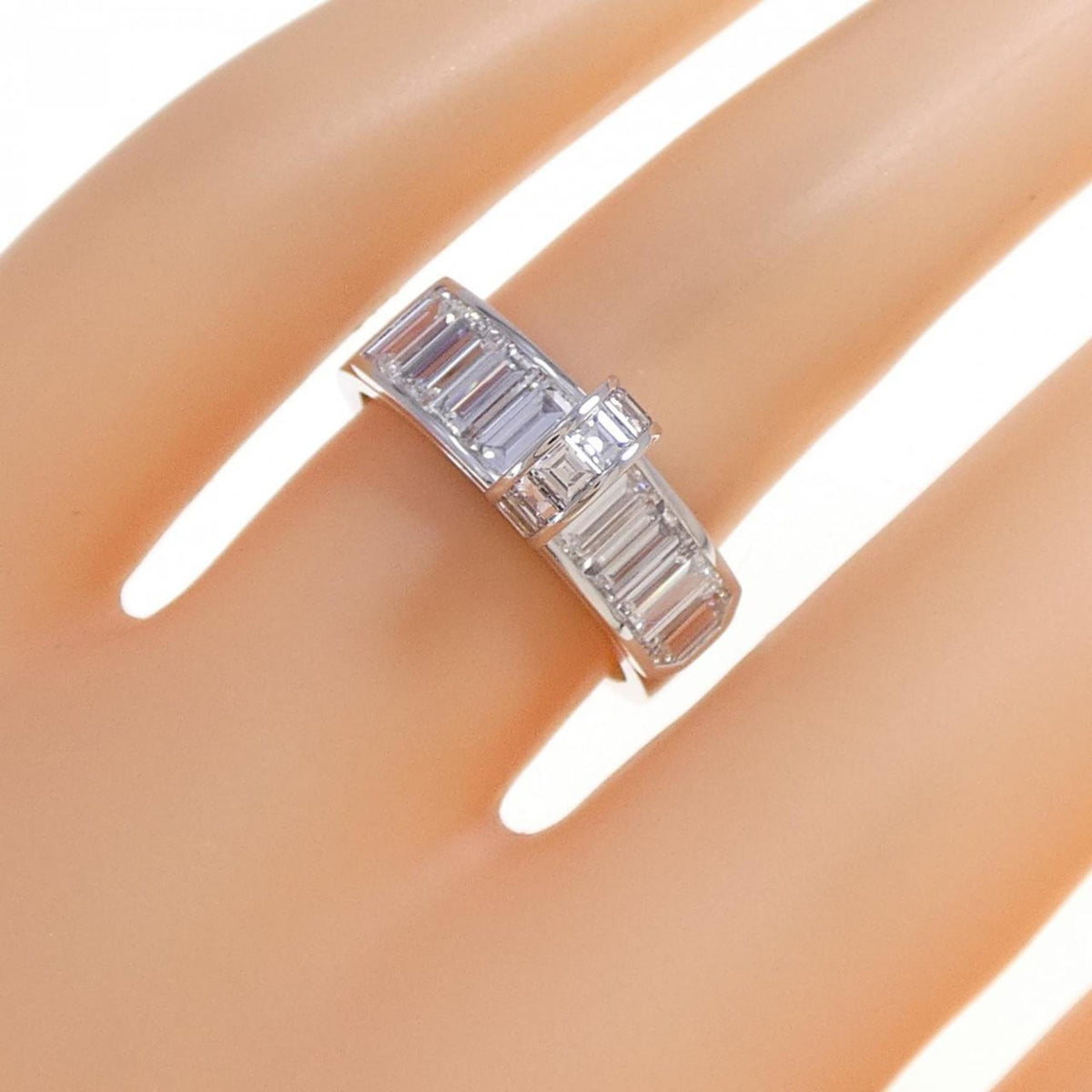Hermes White Gold (18K) Band Ring (Pre-Owned)